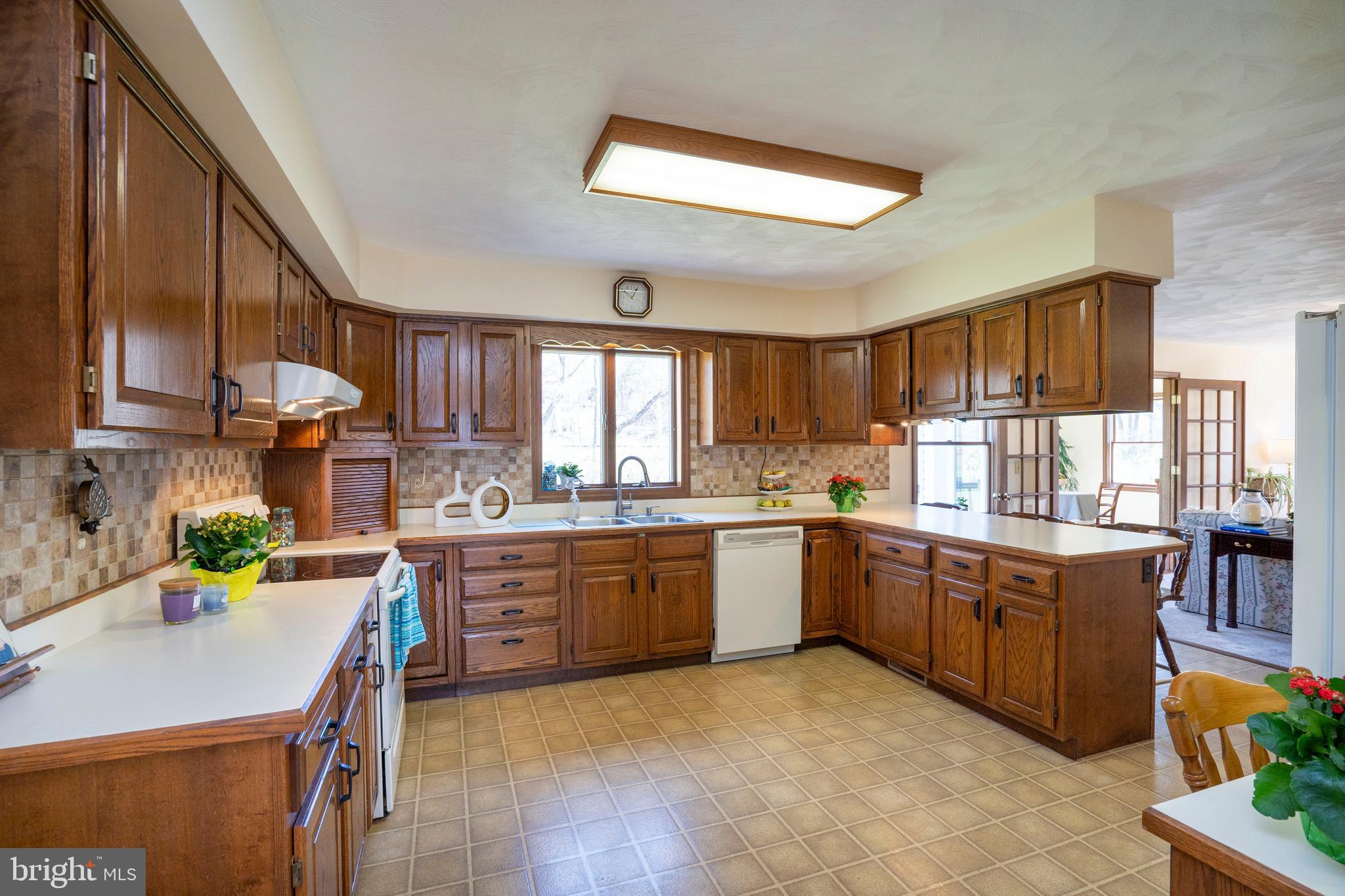 WALNUT GROVE - Residential