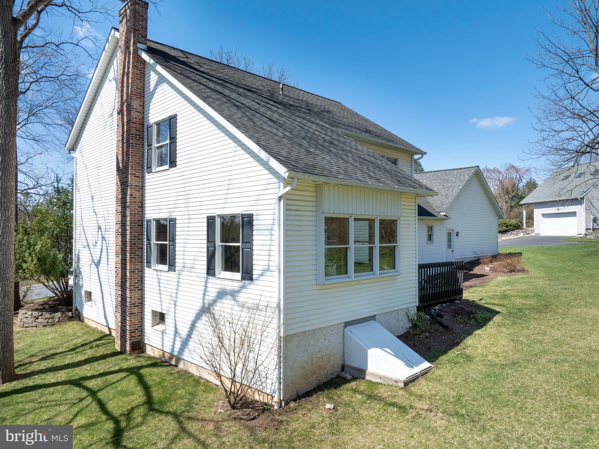 WALNUT GROVE - Residential