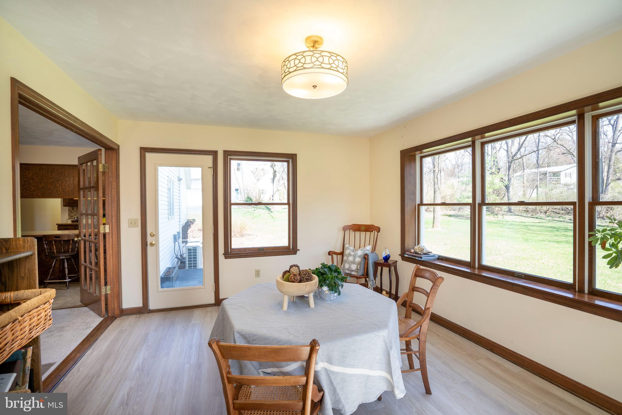 WALNUT GROVE - Residential