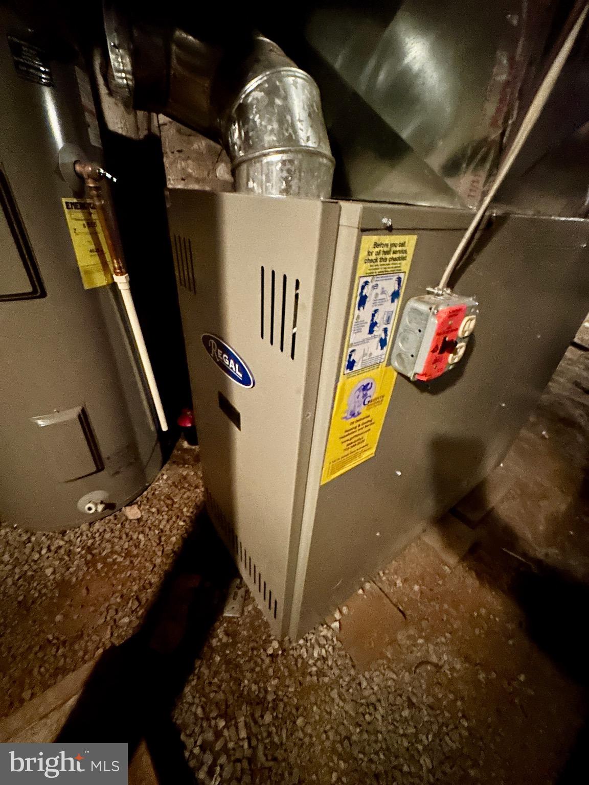 TOWN OF BERRYVILLE - Commercial Sale