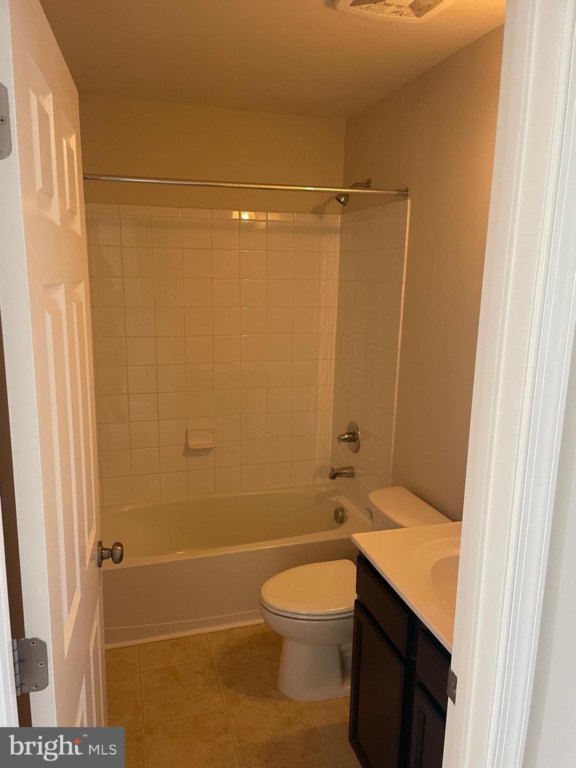 SNOWDEN BRIDGE - Residential Lease