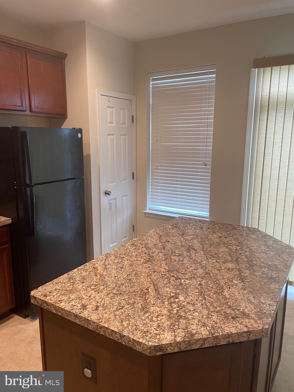 SNOWDEN BRIDGE - Residential Lease