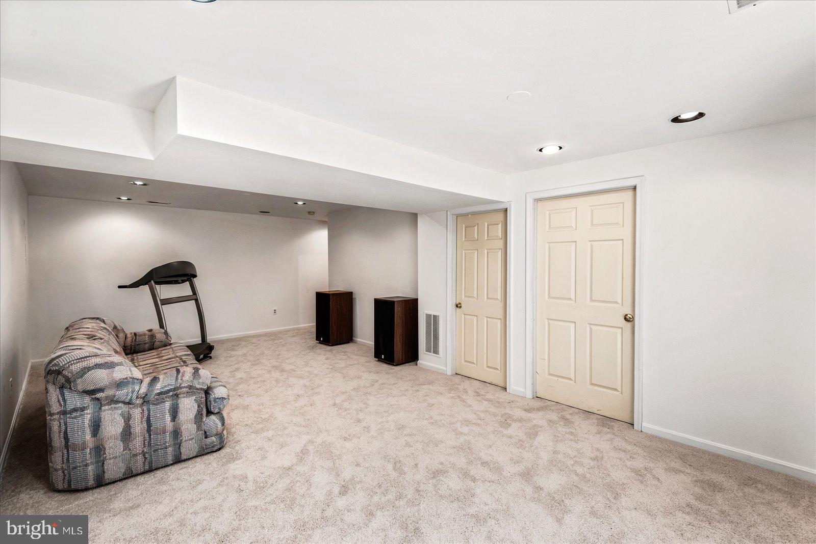 WHITSON RIDGE - Residential