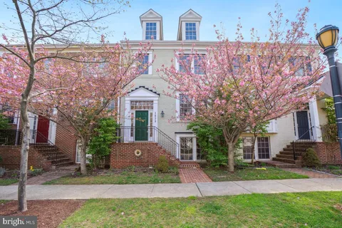1639 Piccard Drive, Rockville, MD MLS: MDMC2153916