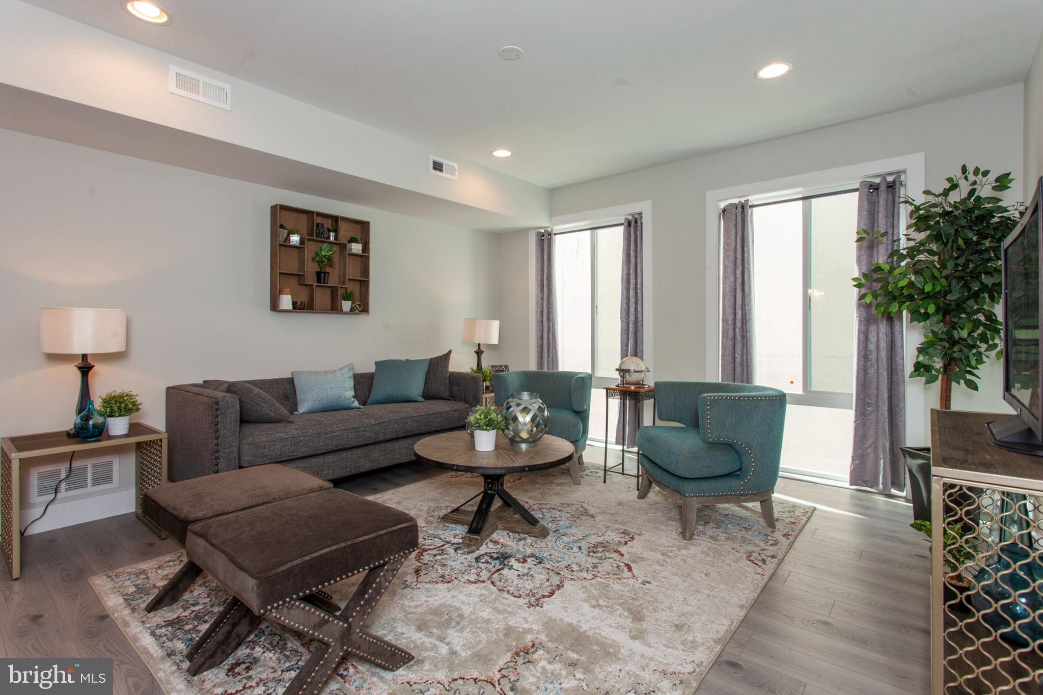 FRANCISVILLE - Commercial Sale