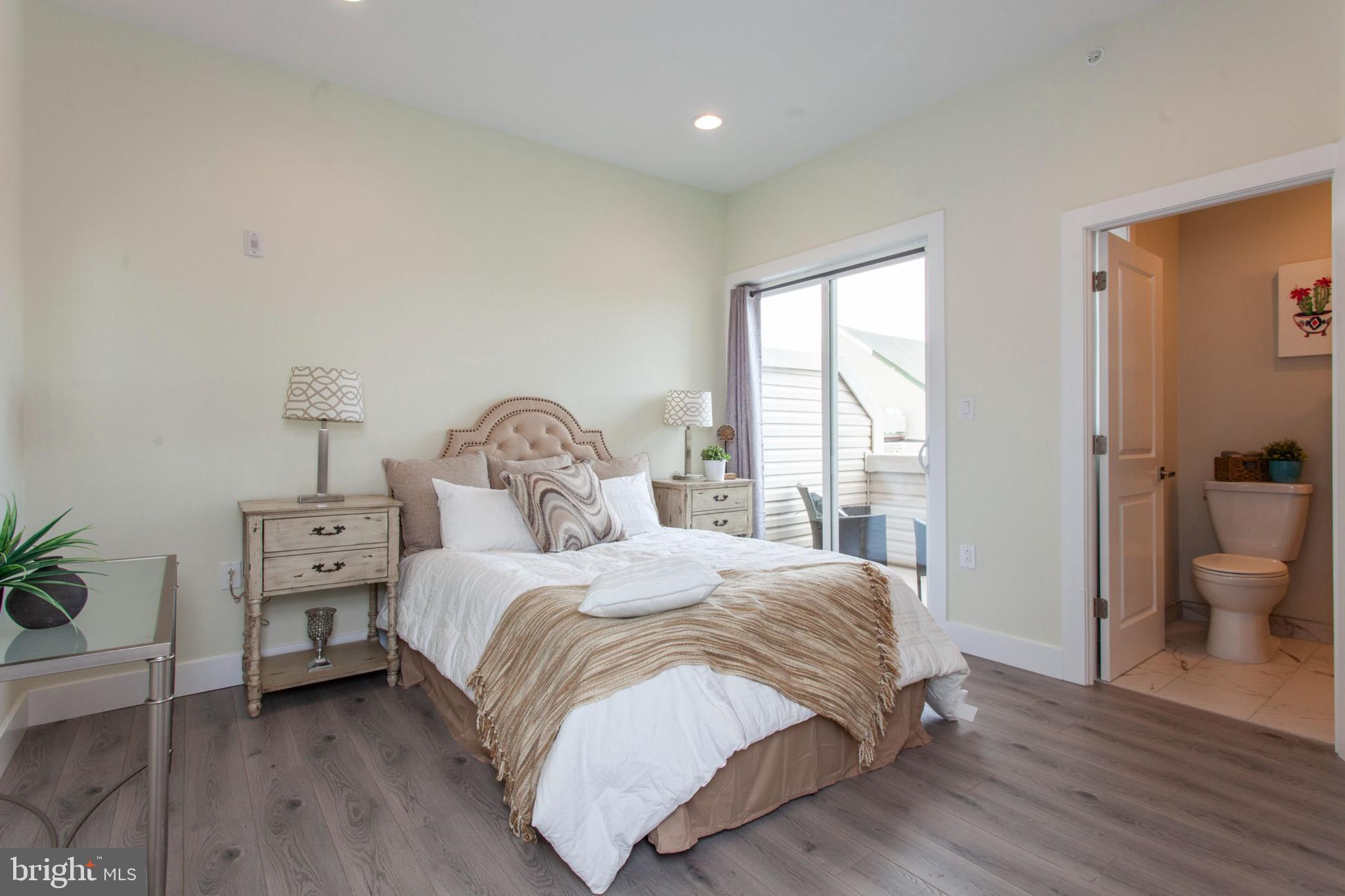 FRANCISVILLE - Commercial Sale