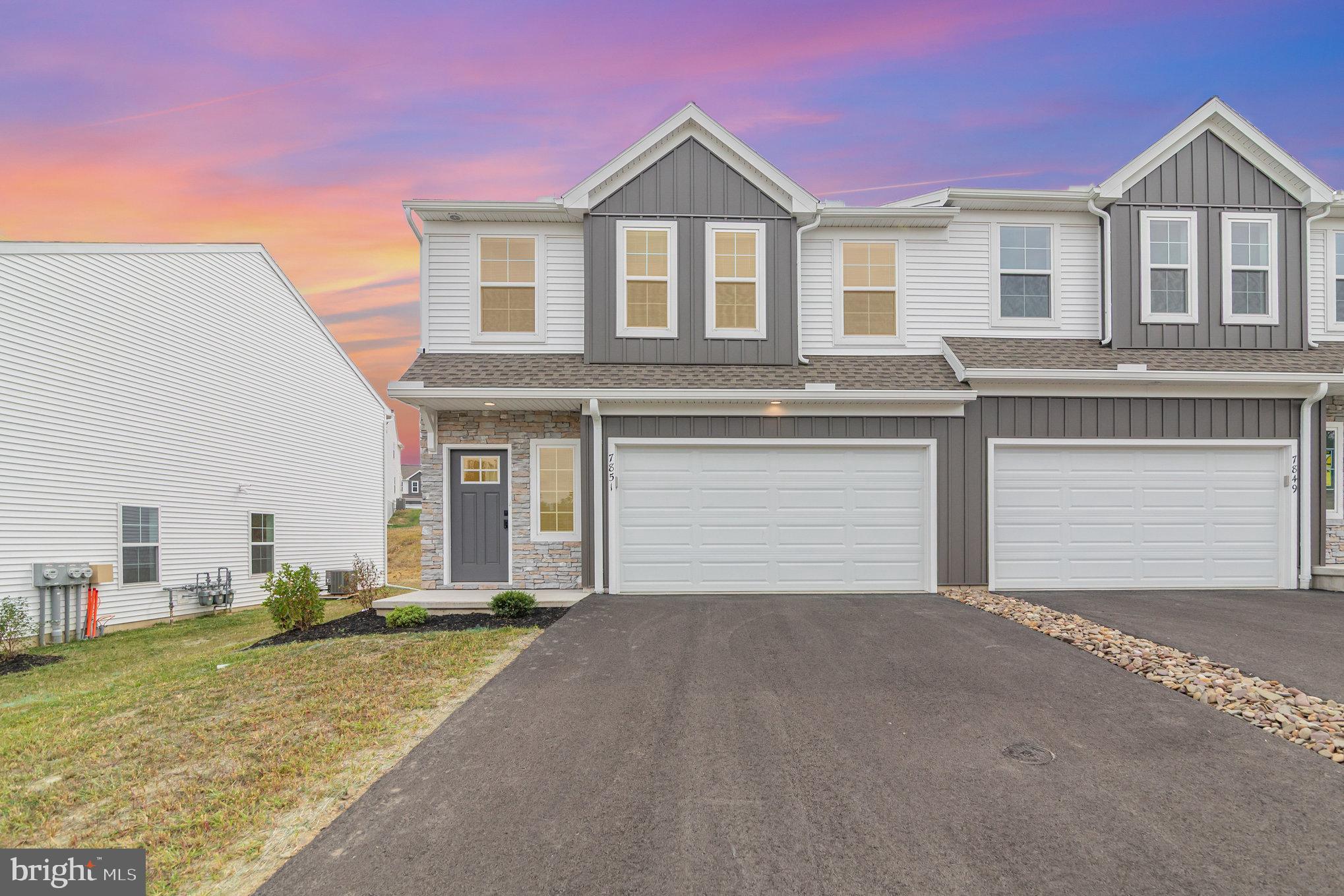 THE TOWNES AT BRIAR CREEK - Residential Lease