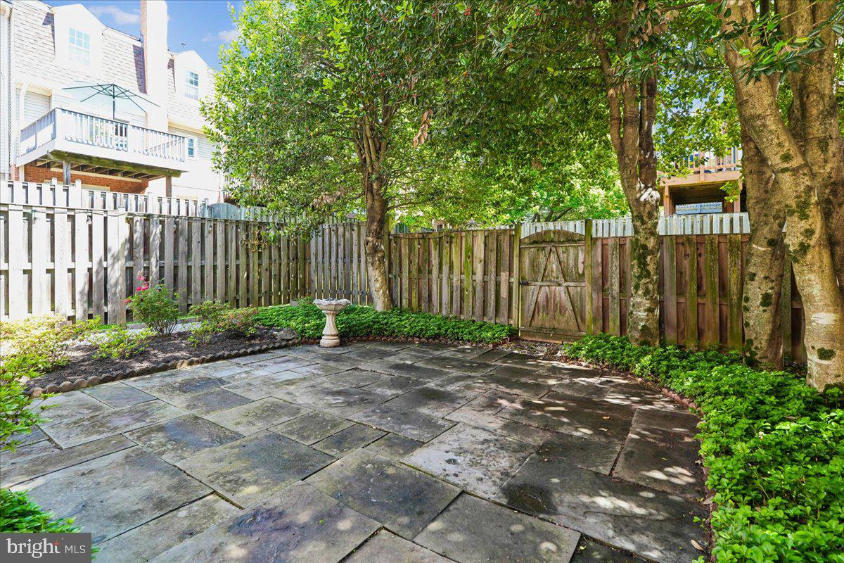 10109 LANGHORNE COURT