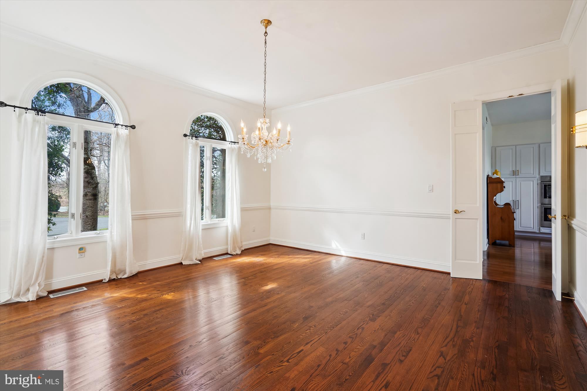 KENTSDALE ESTATES - Residential