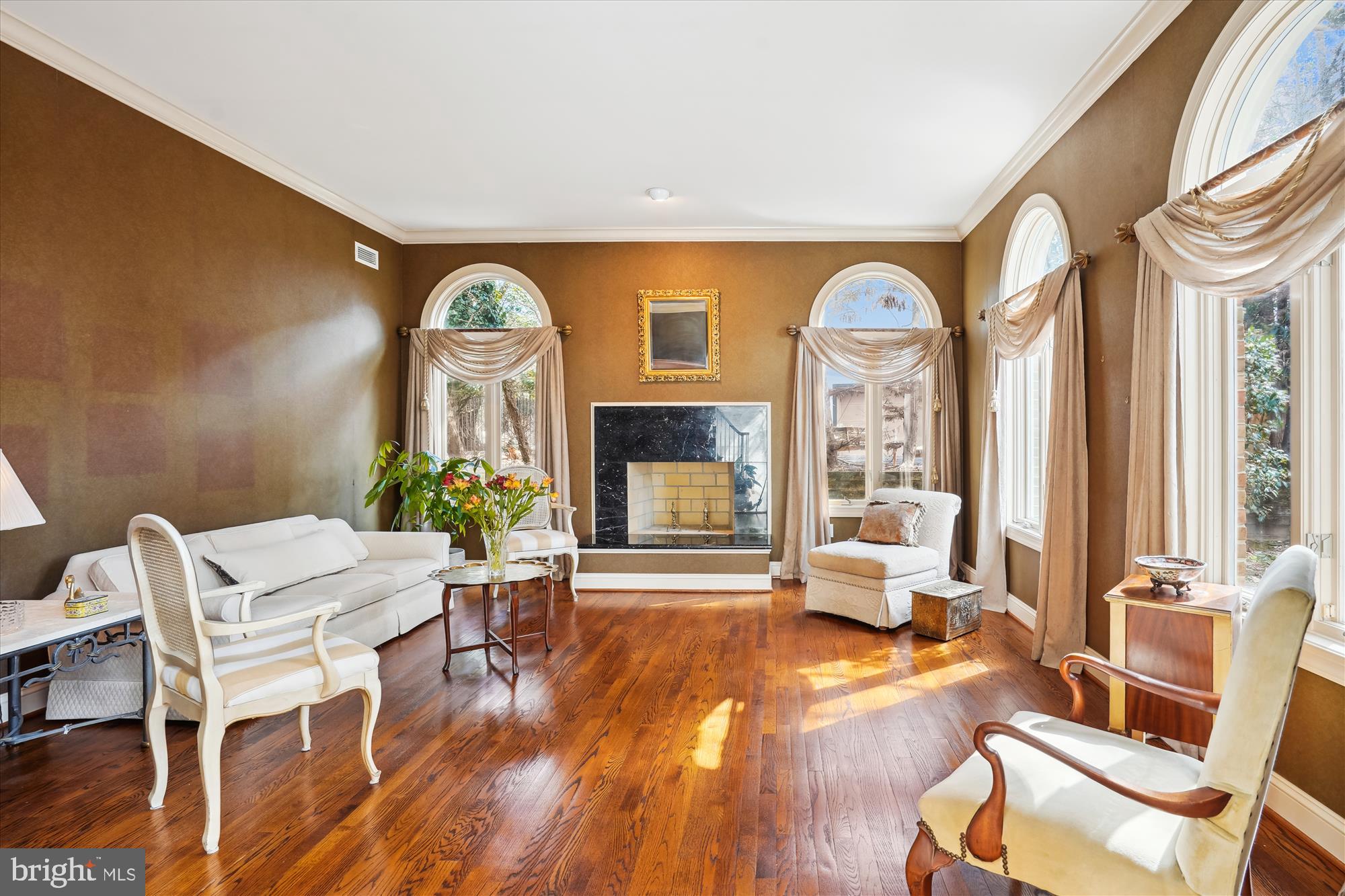 KENTSDALE ESTATES - Residential