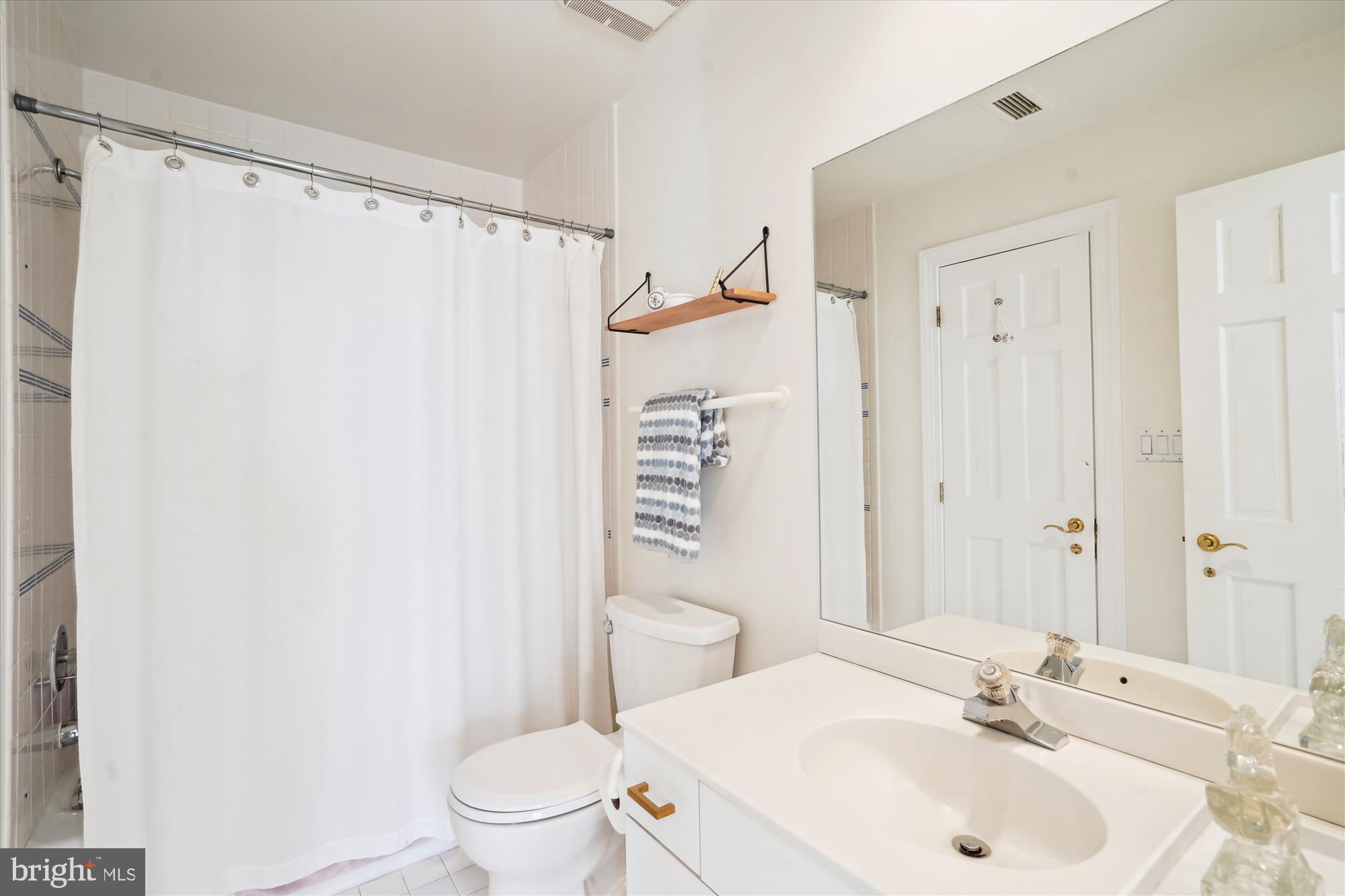 KENTSDALE ESTATES - Residential