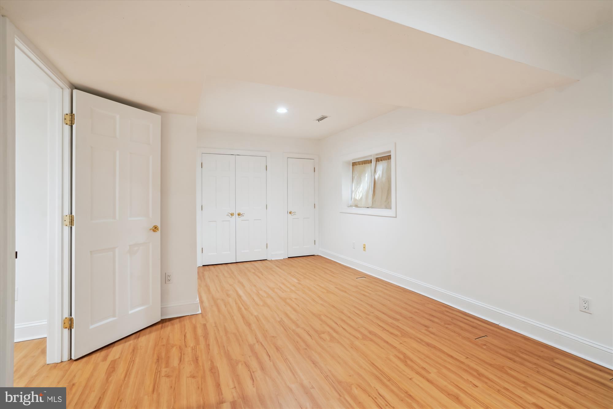 KENTSDALE ESTATES - Residential