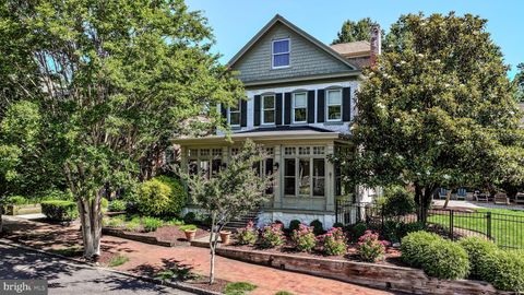 Homes For Sale - 2607 W 18th Street<br/> WILMINGTON, DE 19806