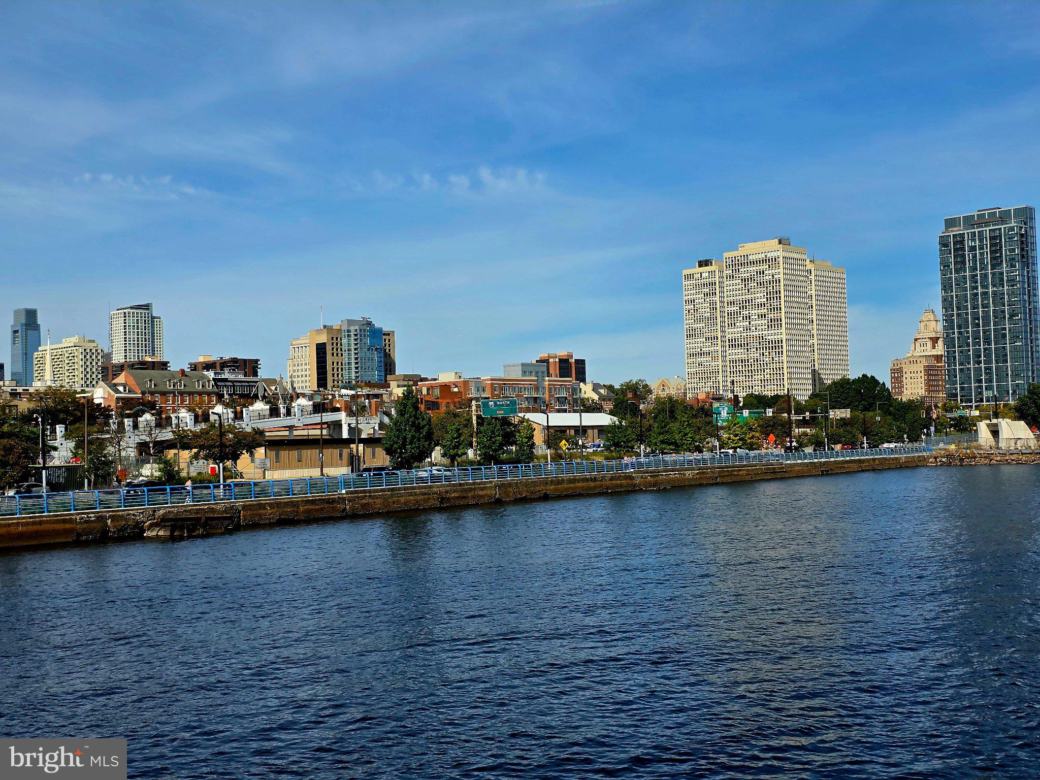 717 S CHRIS COLUMBUS BOULEVARD 00 615