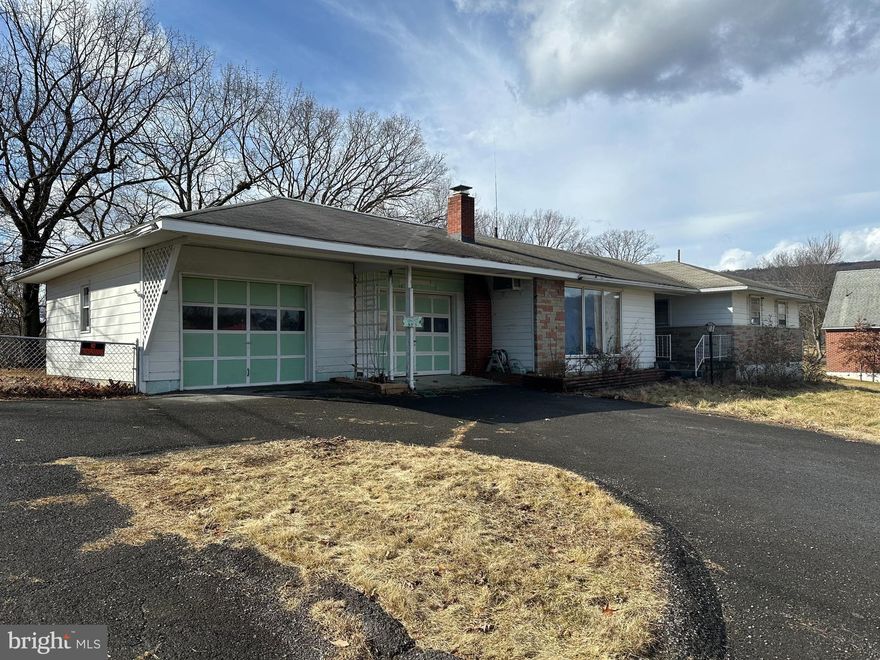 A PROJECT IN THE WORKS! HALF THE WORK IS DONE AND A LOT OF THE MATERIALS ARE HERE, BRING YOUR HAMMER AND FINISH IT TO YOUR LIKING. ALL CONTENTS CONVEY INCLUDING ALL NEW CABINETS, SOME FLOORING, NEW APPLIANCES AND FURNITURE. EVERYTHING NEEDS INSTALLED. CASH OR CONVENTIONAL ONLY.