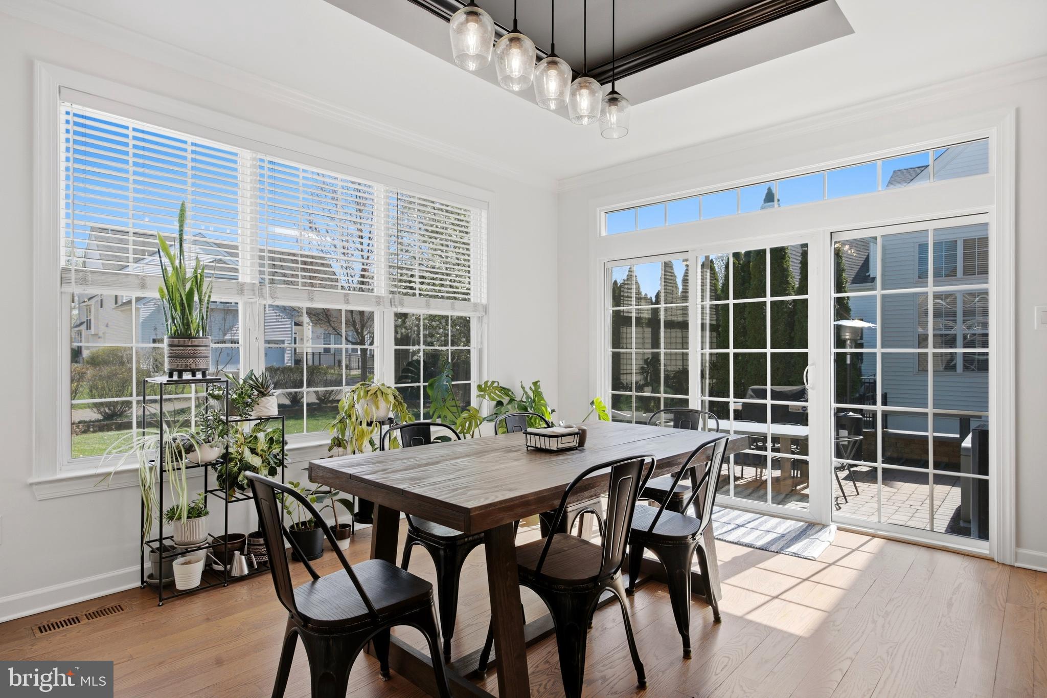 WINDSOR SQUARE - Residential