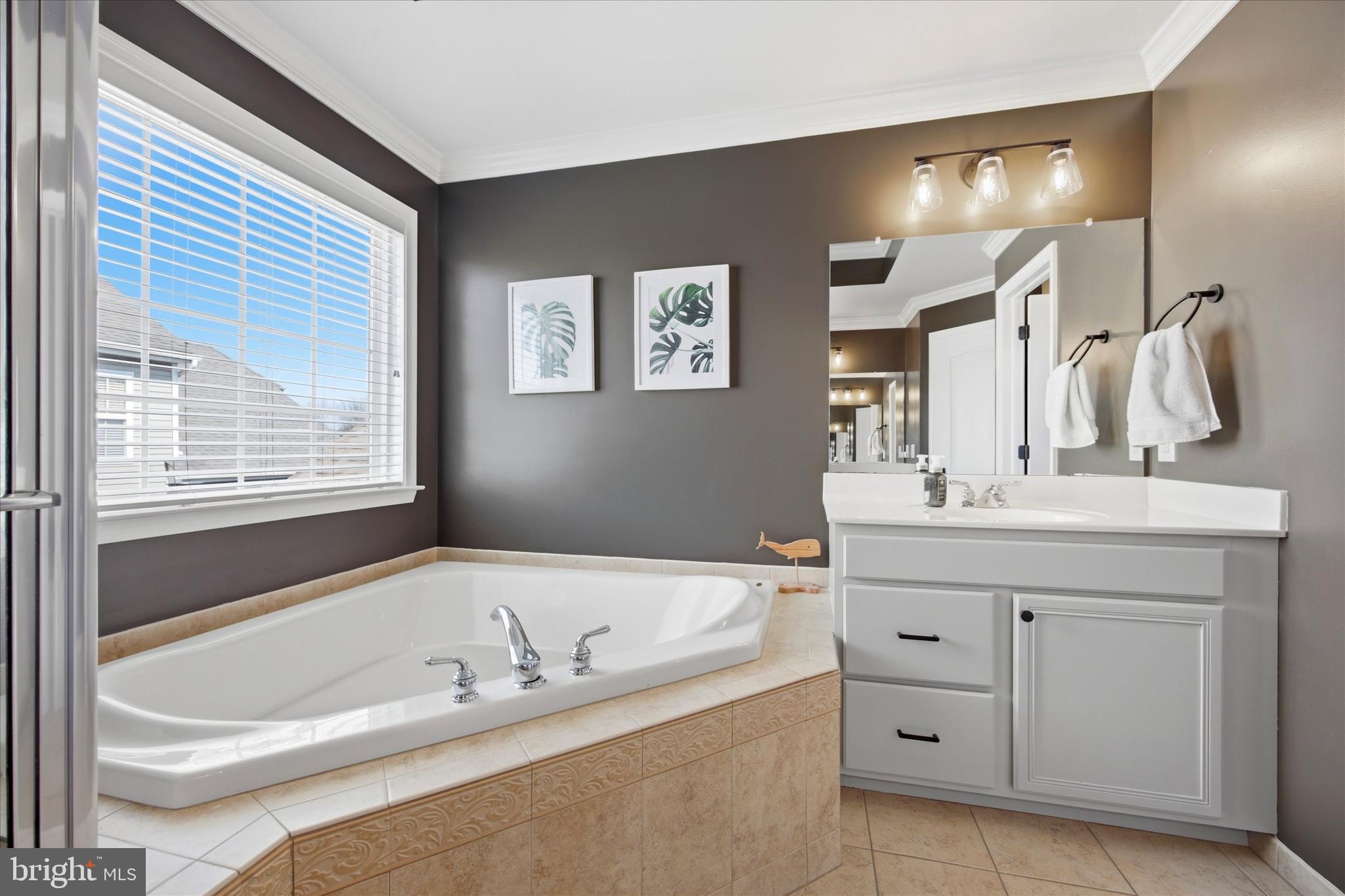 WINDSOR SQUARE - Residential