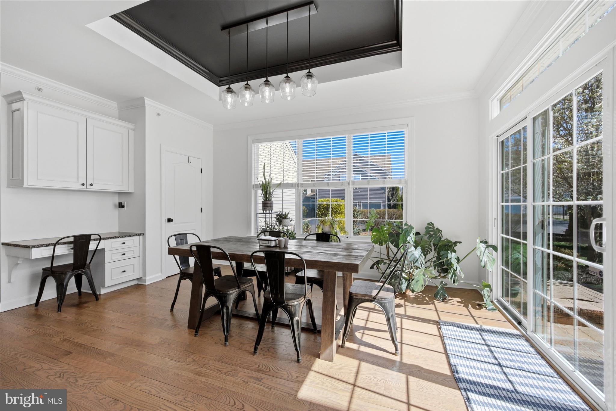 WINDSOR SQUARE - Residential