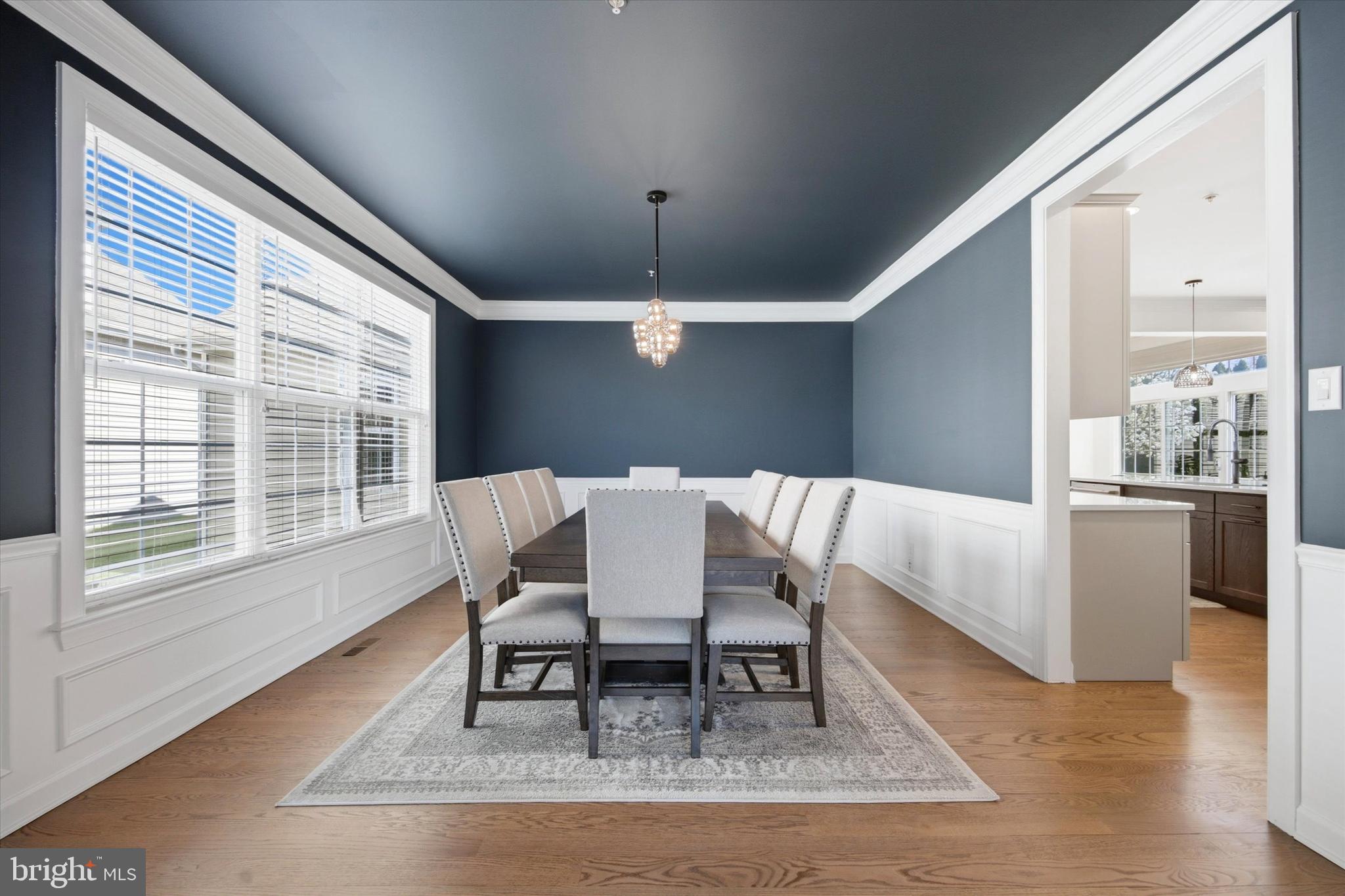 WINDSOR SQUARE - Residential