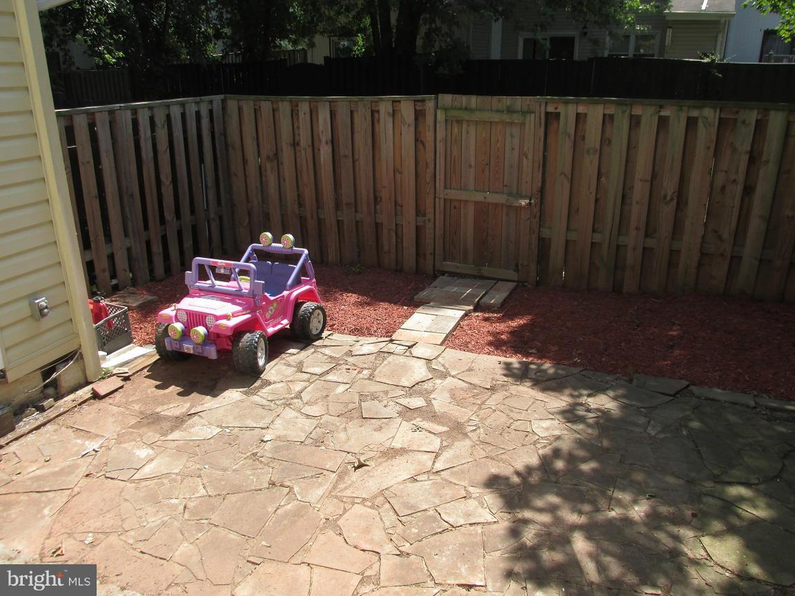 SUGARLAND RUN - Residential