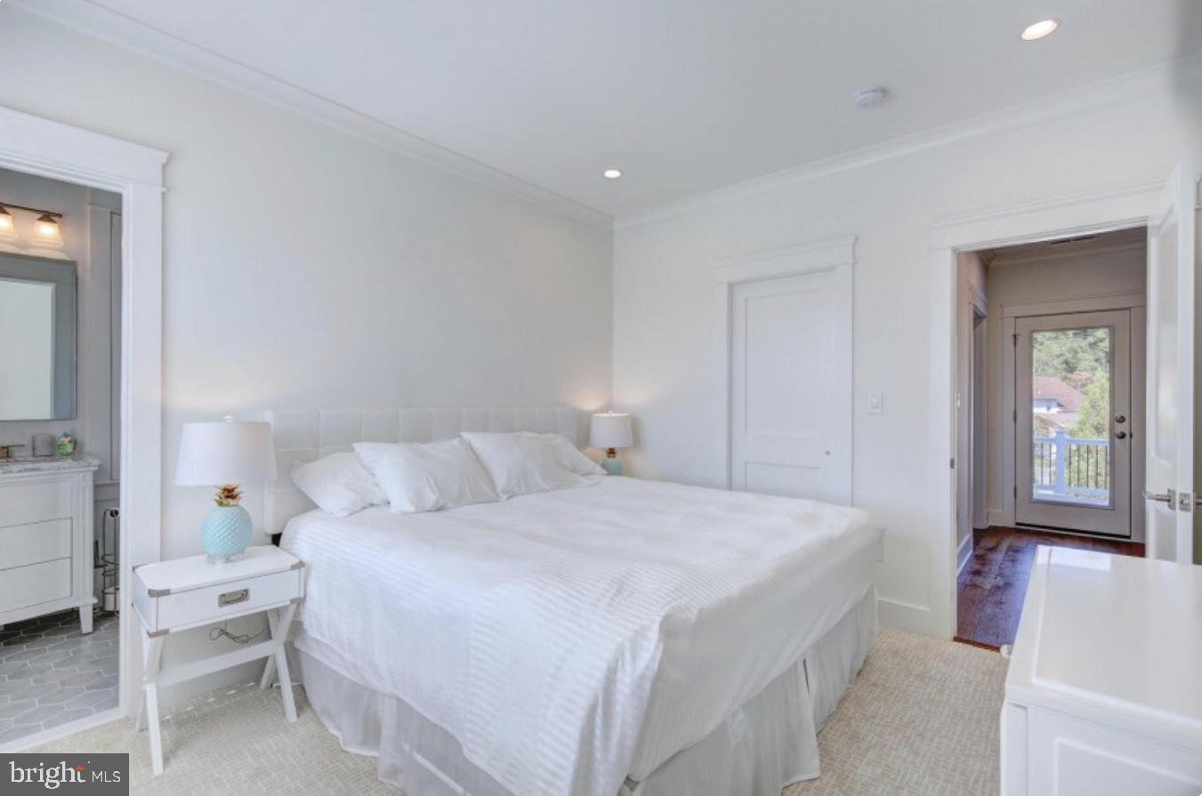 NORTH REHOBOTH - Residential