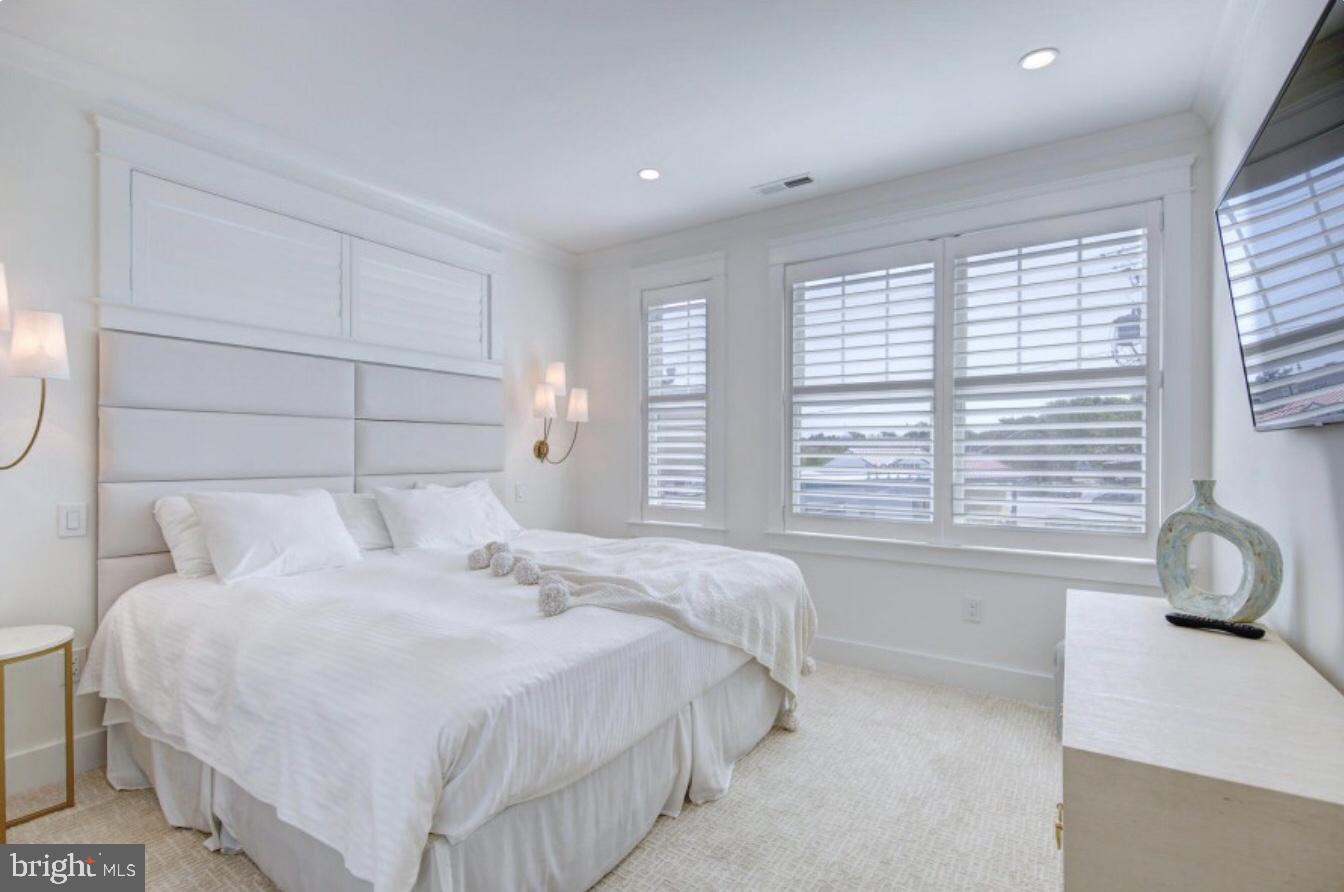 NORTH REHOBOTH - Residential