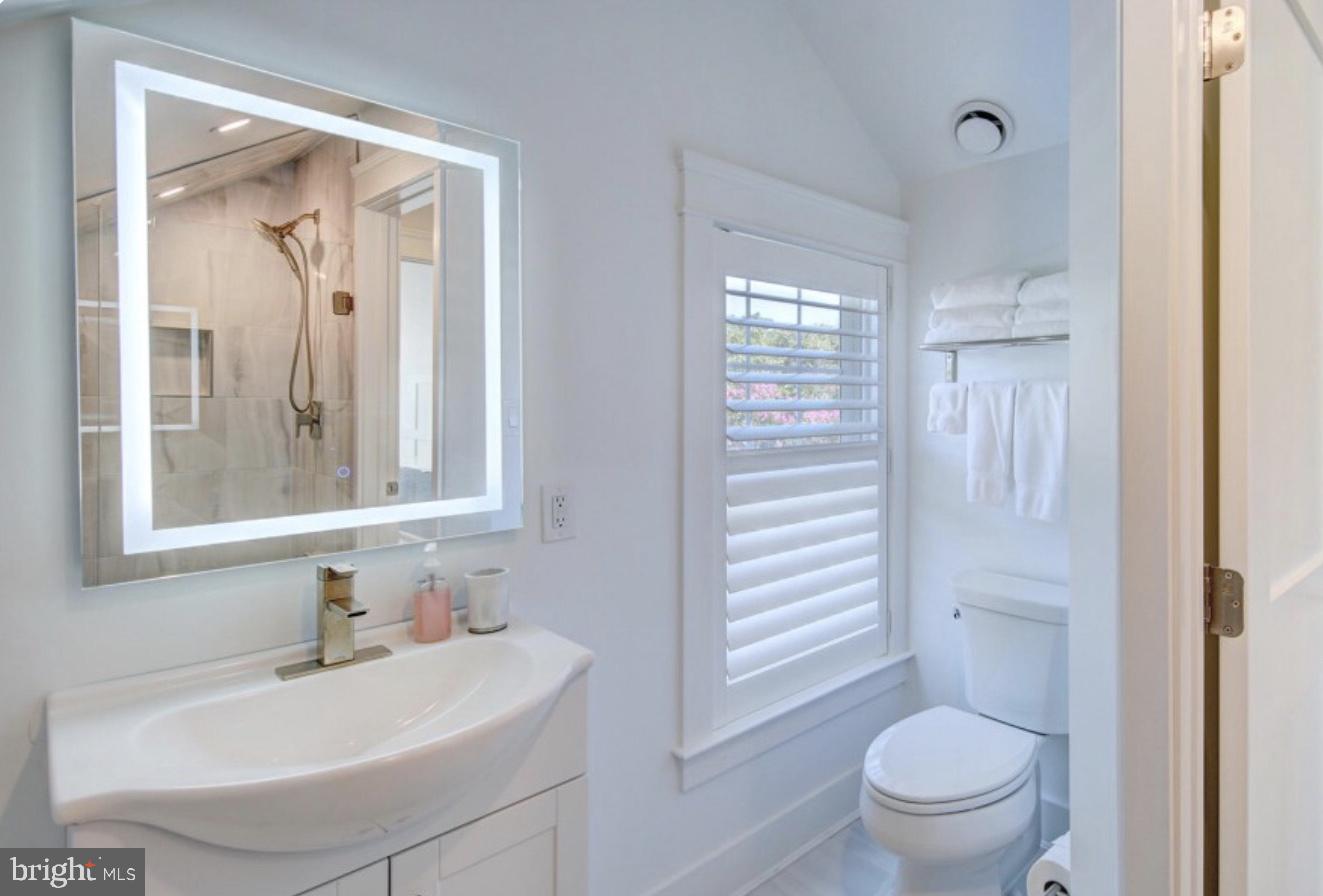 NORTH REHOBOTH - Residential