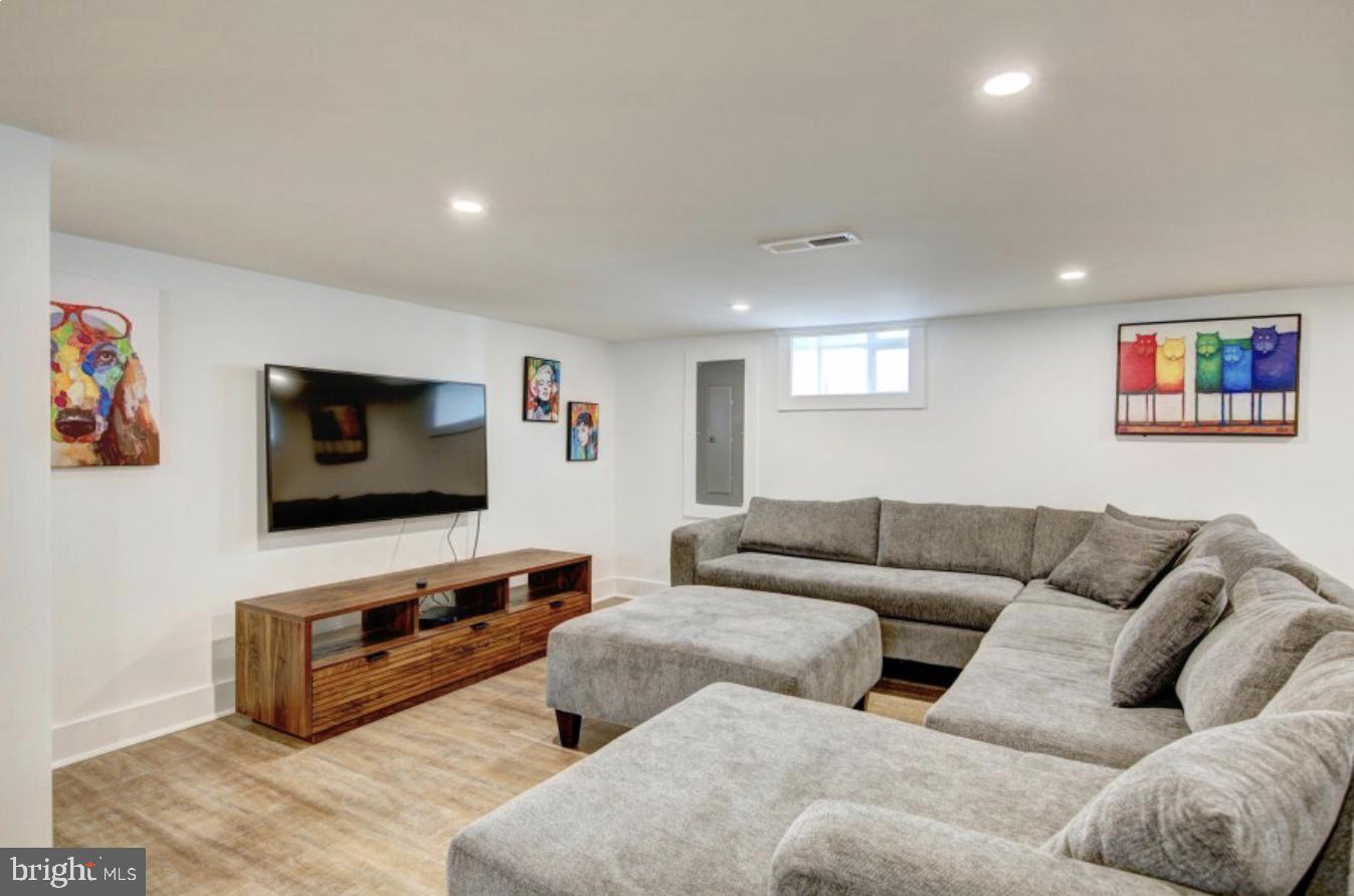 NORTH REHOBOTH - Residential