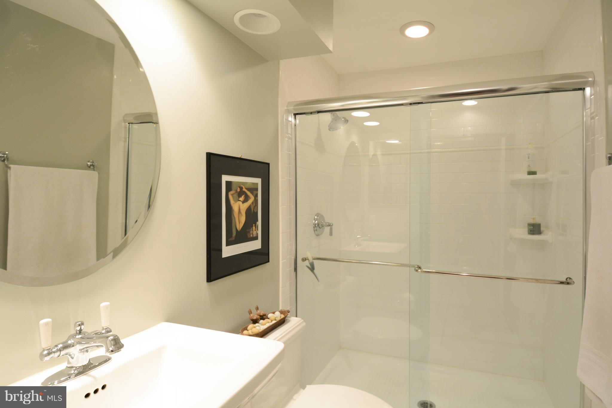 MONTCLAIR - Residential