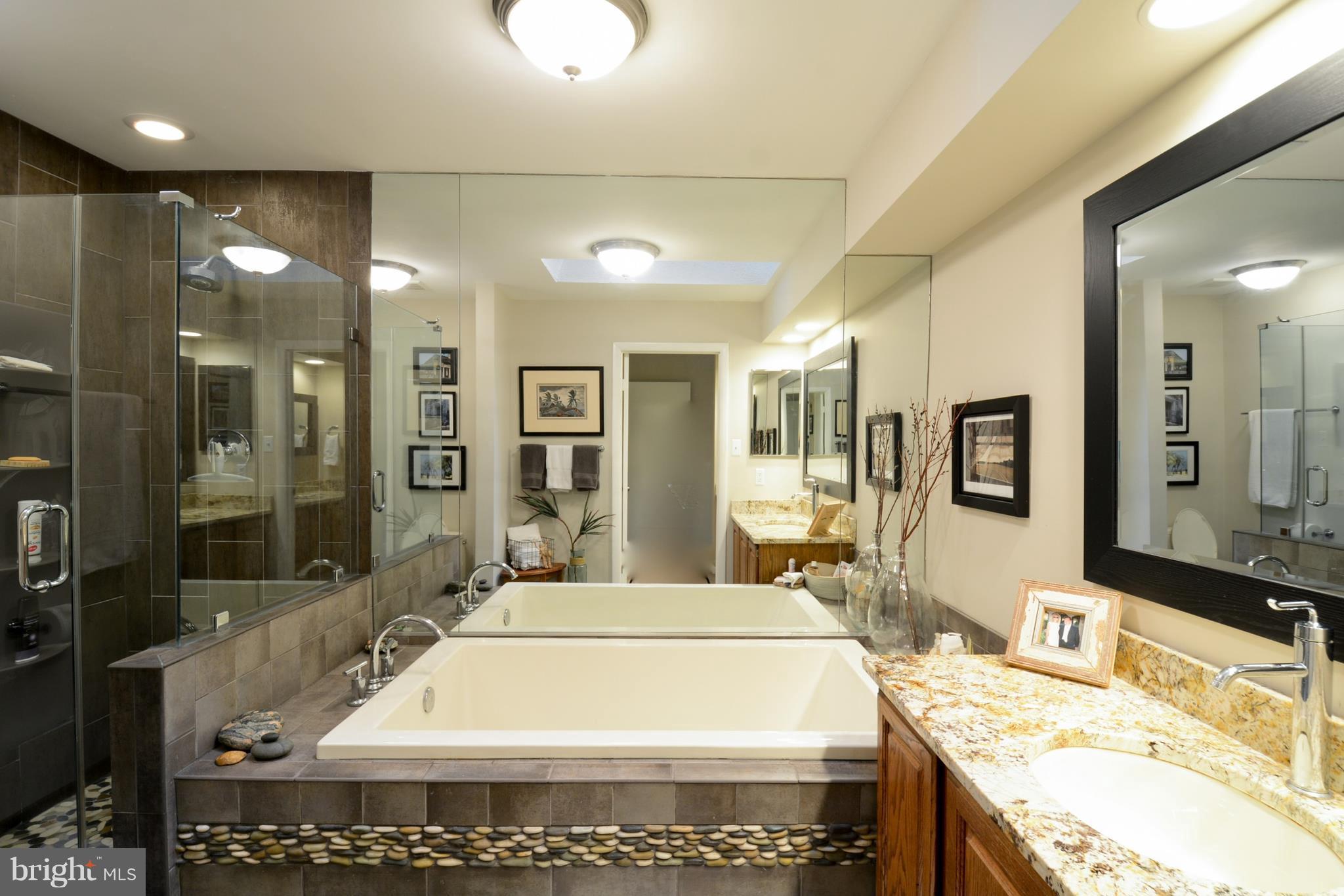 MONTCLAIR - Residential