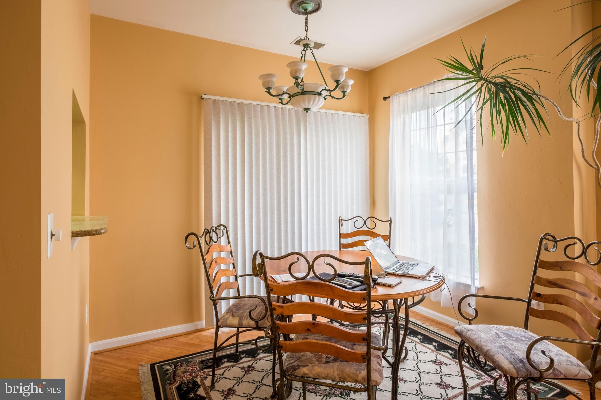 FOUNDERS WALK - Residential Lease