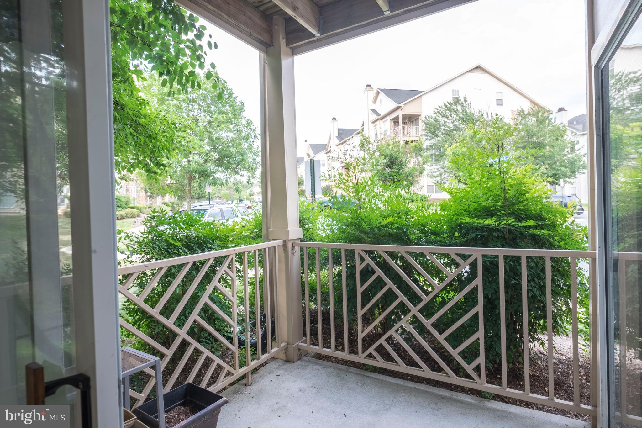 FOUNDERS WALK - Residential Lease