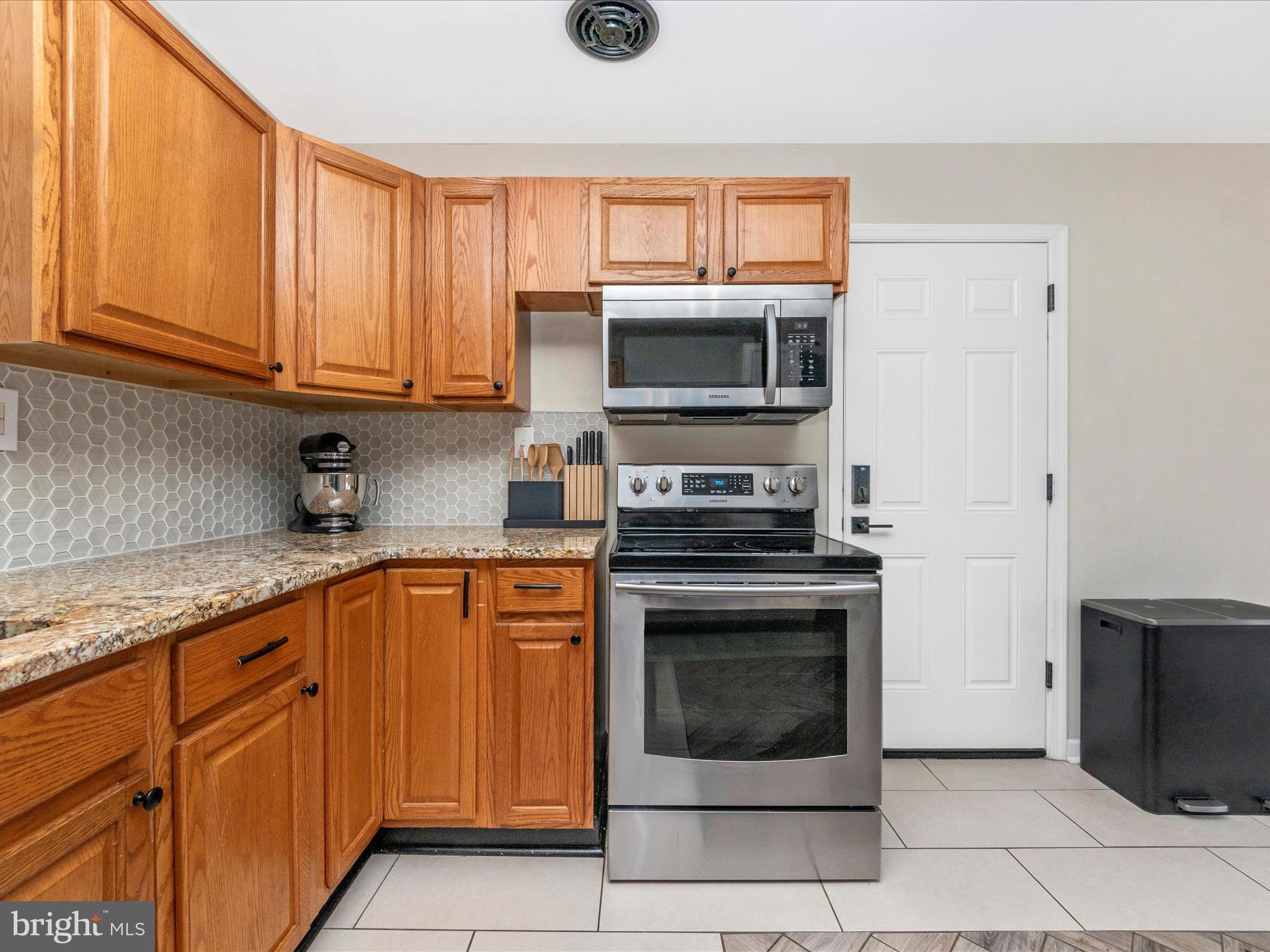 SOMERSET AT BELAIR - Residential