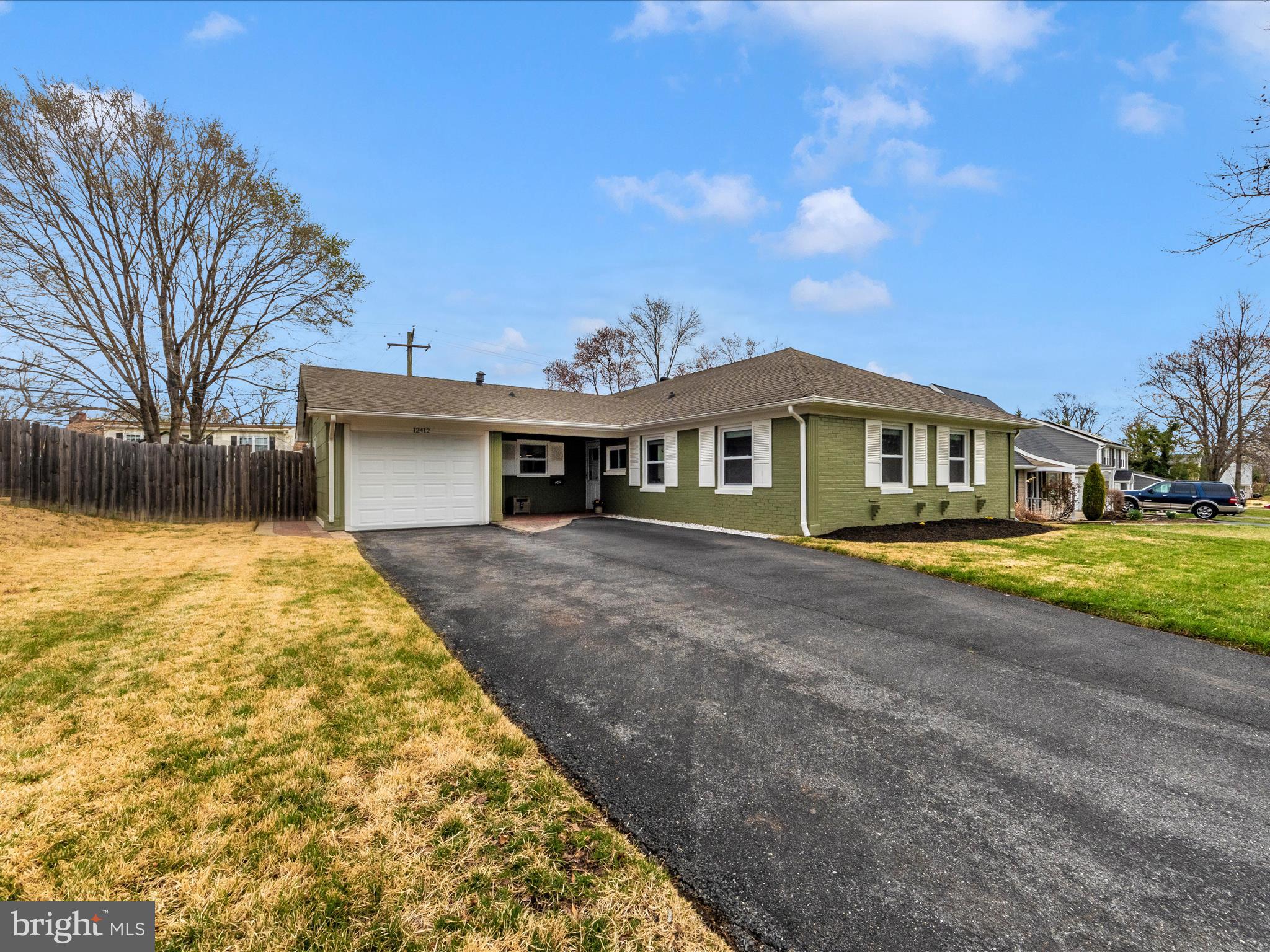 SOMERSET AT BELAIR - Residential