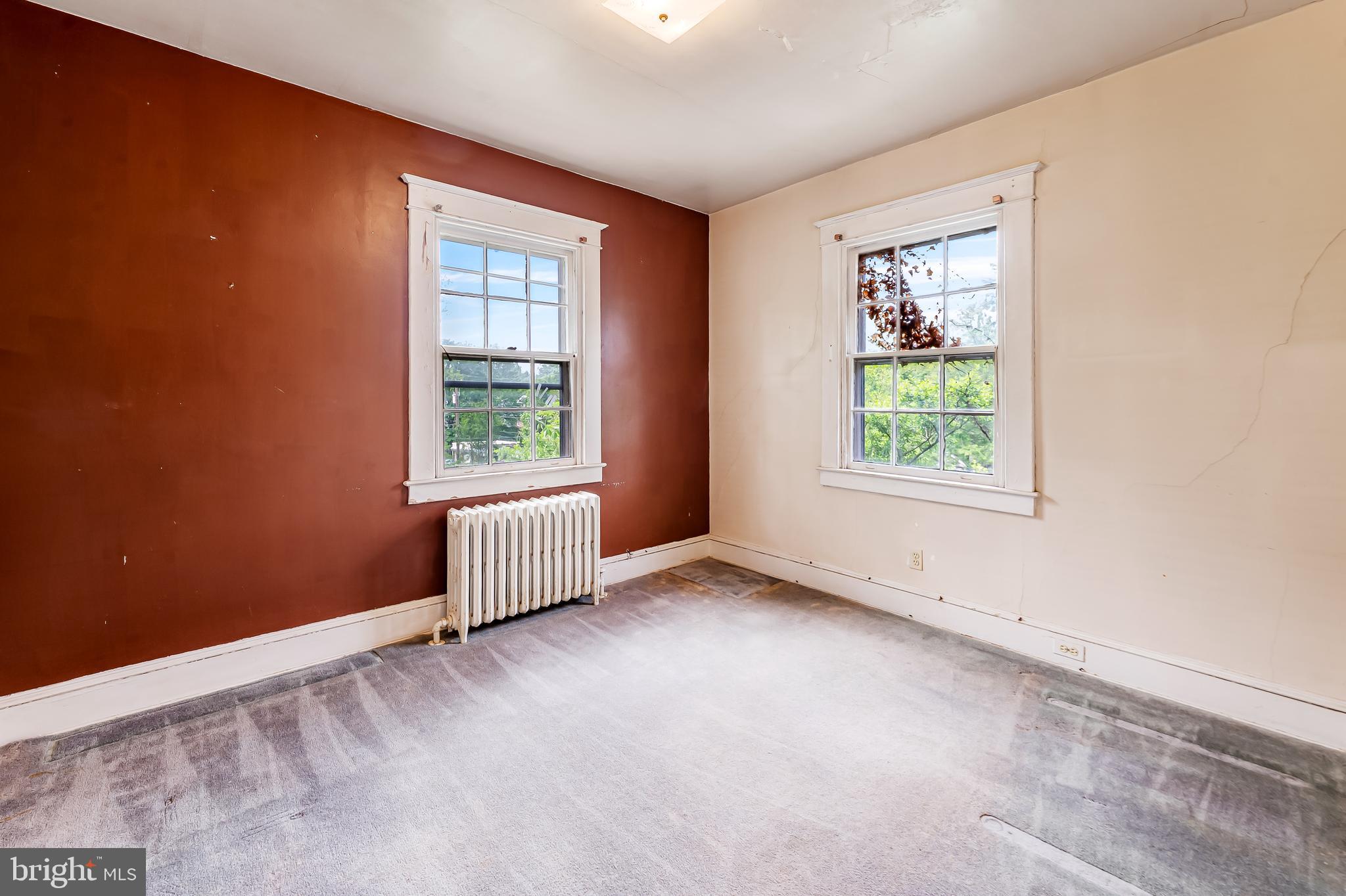MOUNT WASHINGTON - Residential