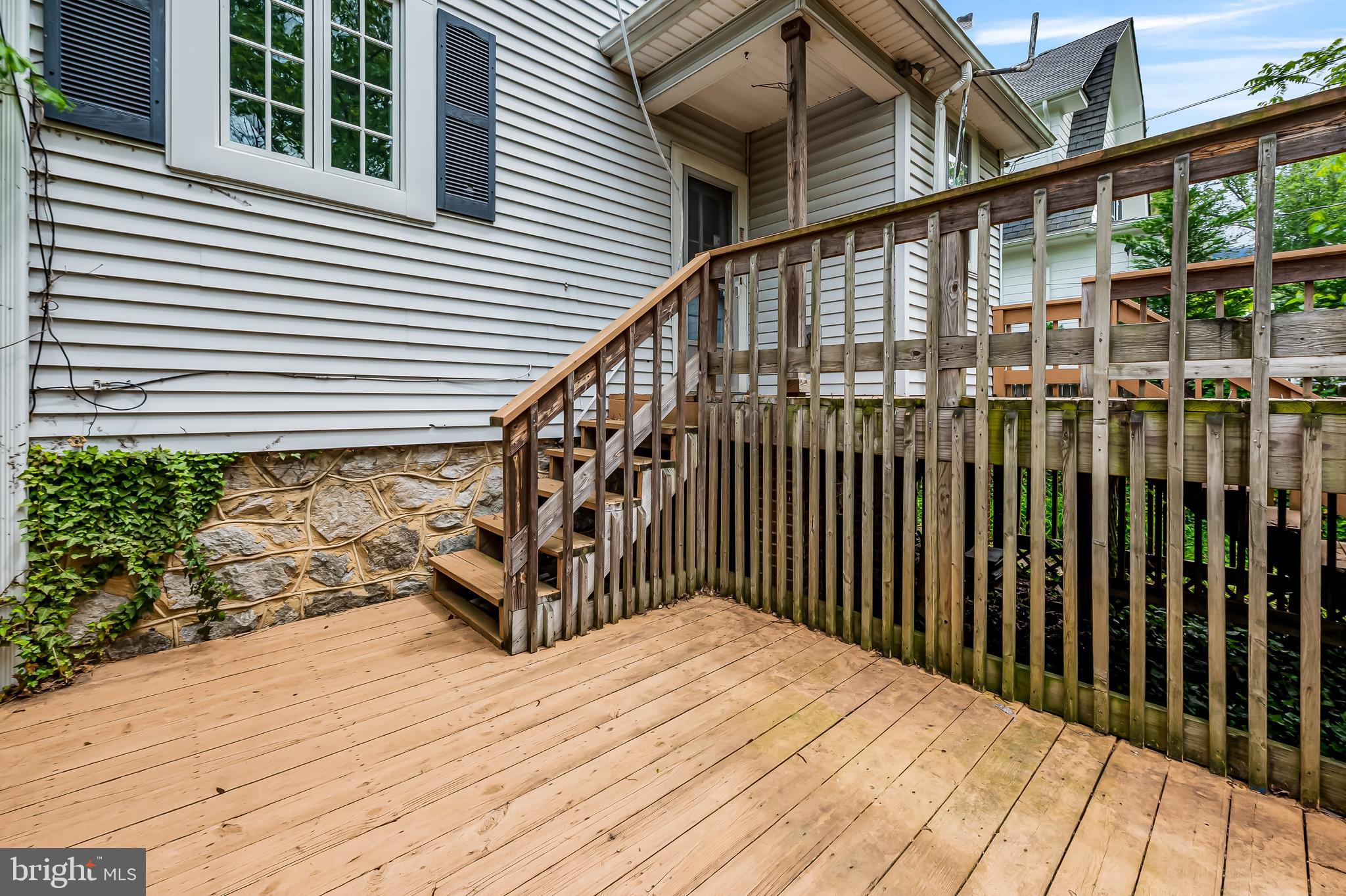 MOUNT WASHINGTON - Residential