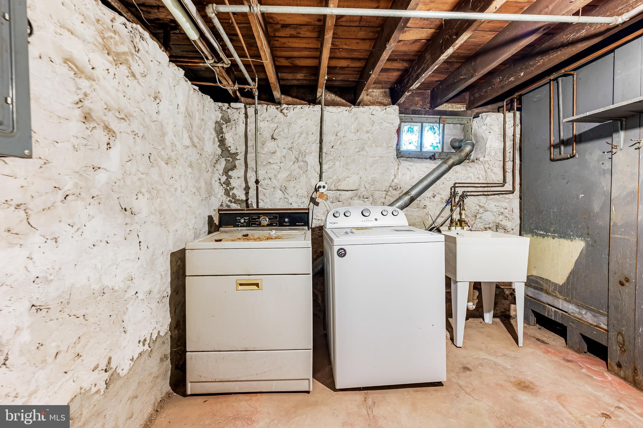 MOUNT WASHINGTON - Residential