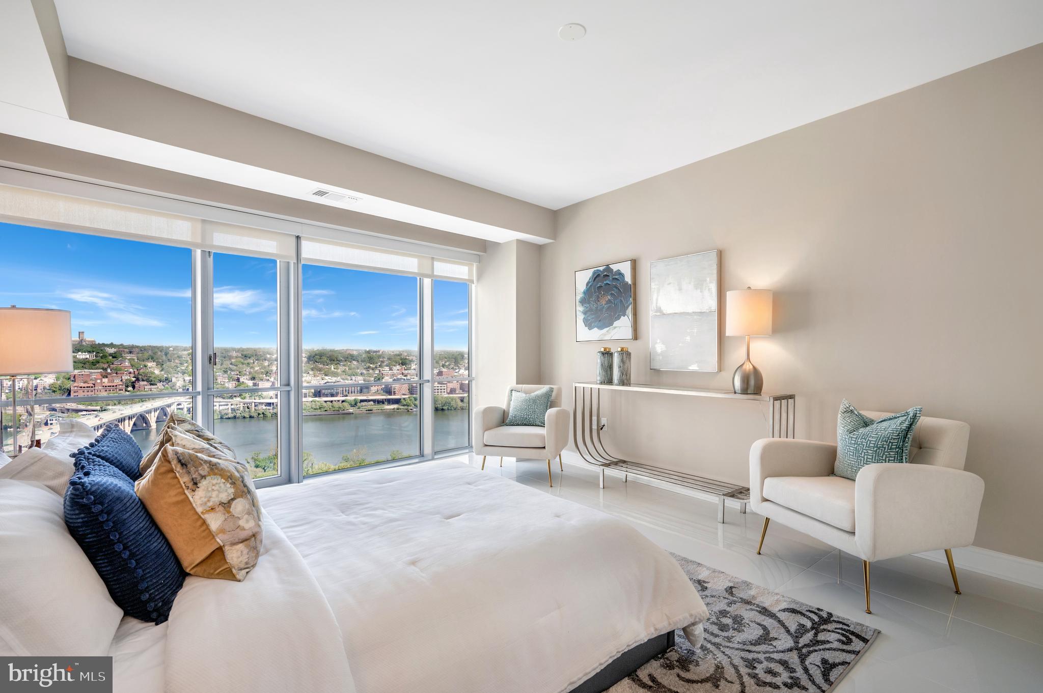 THE WATERVIEW - Residential