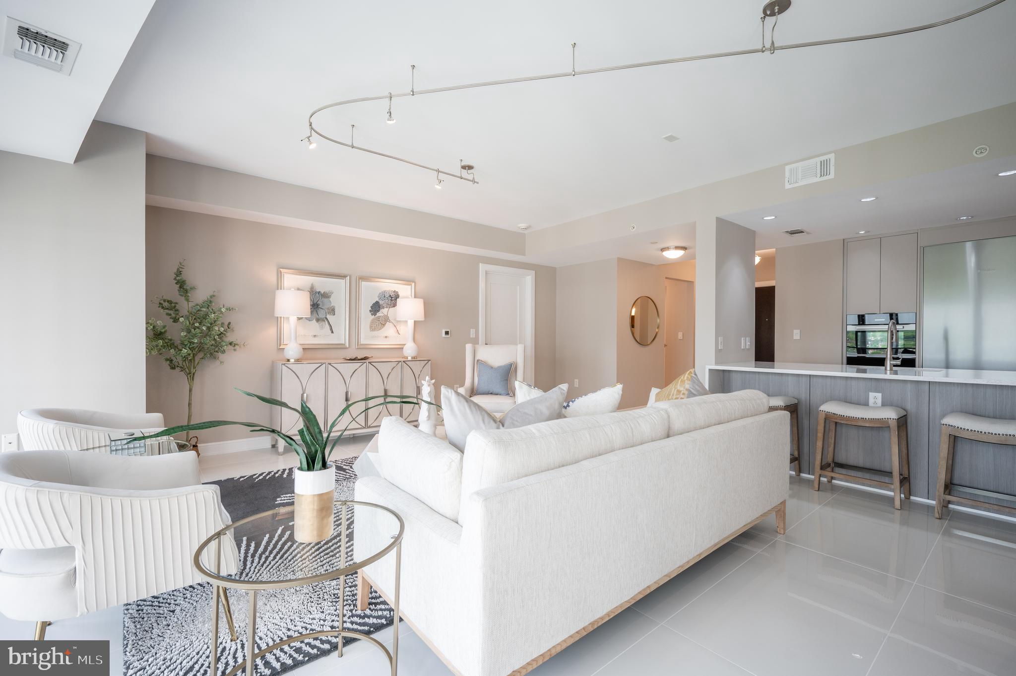 THE WATERVIEW - Residential