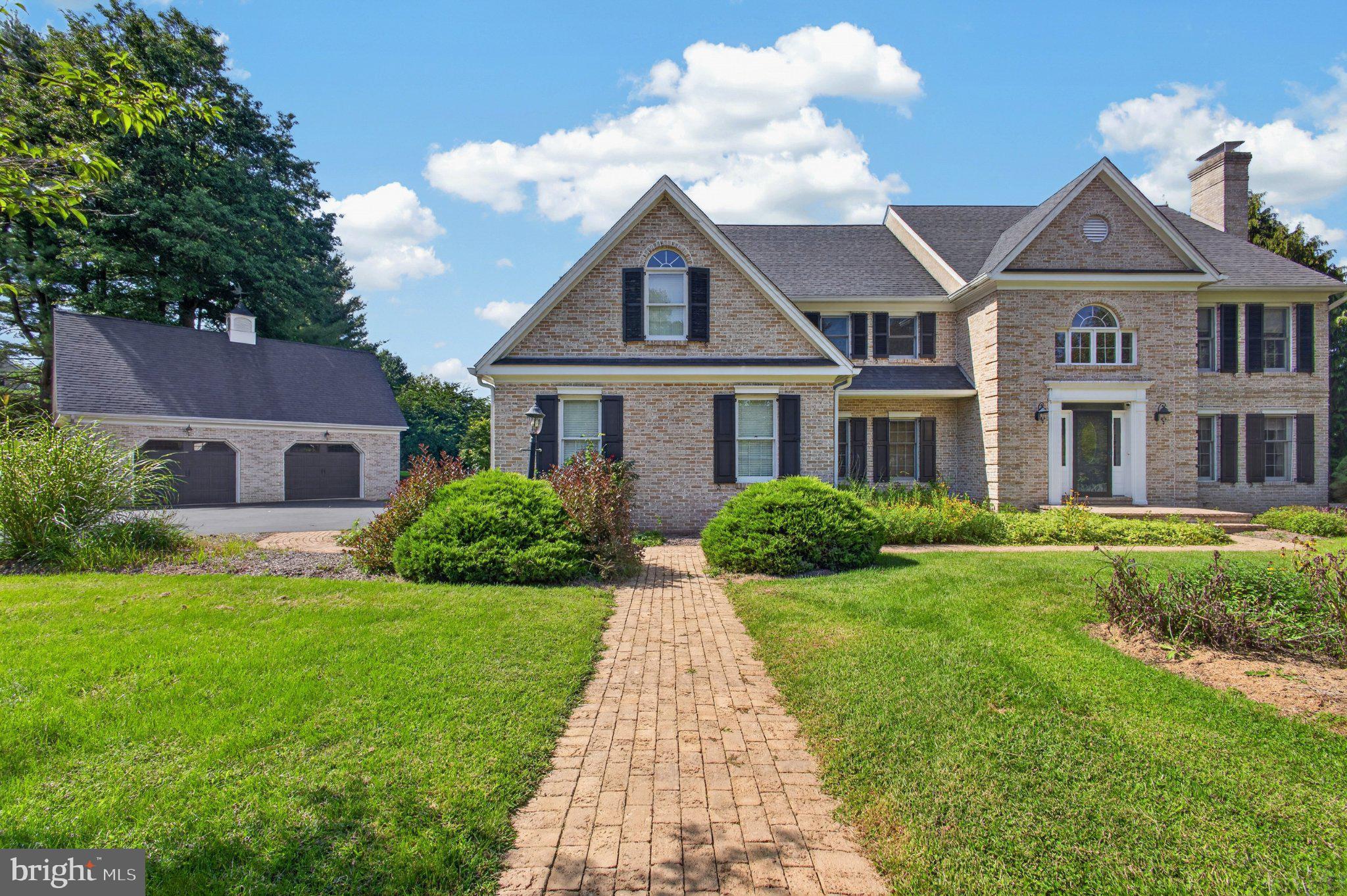 4 TRABER LANE