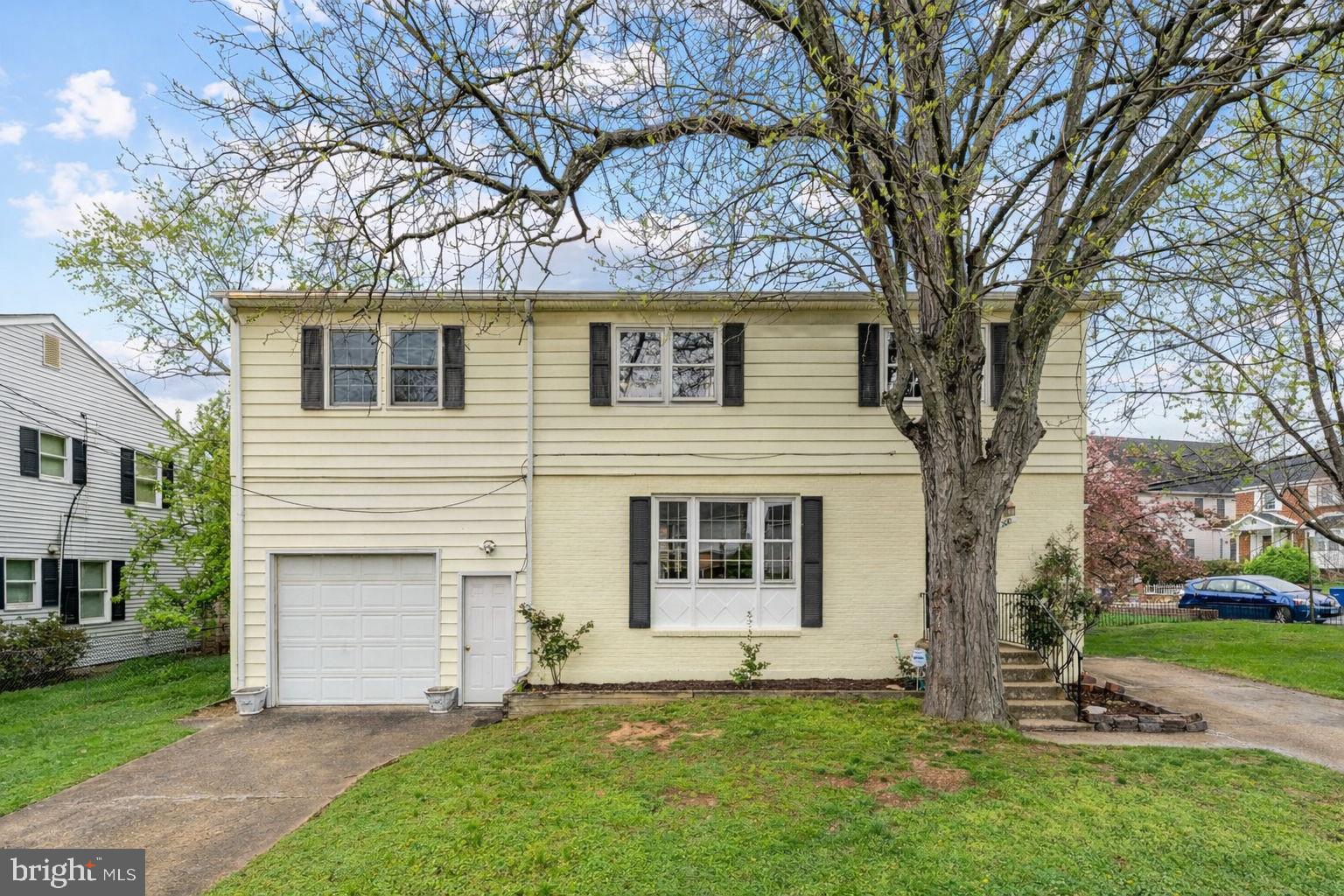 200 S ADAMS STREET