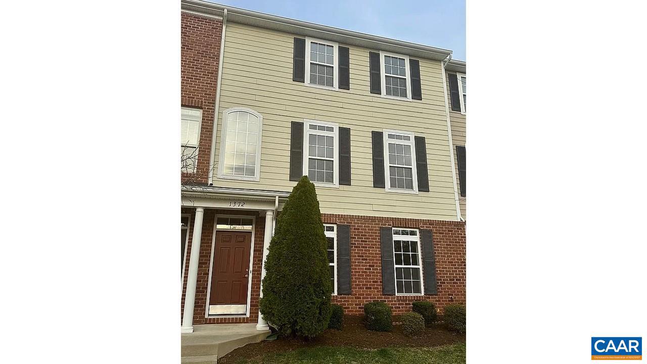 LAUREL PARK - Residential