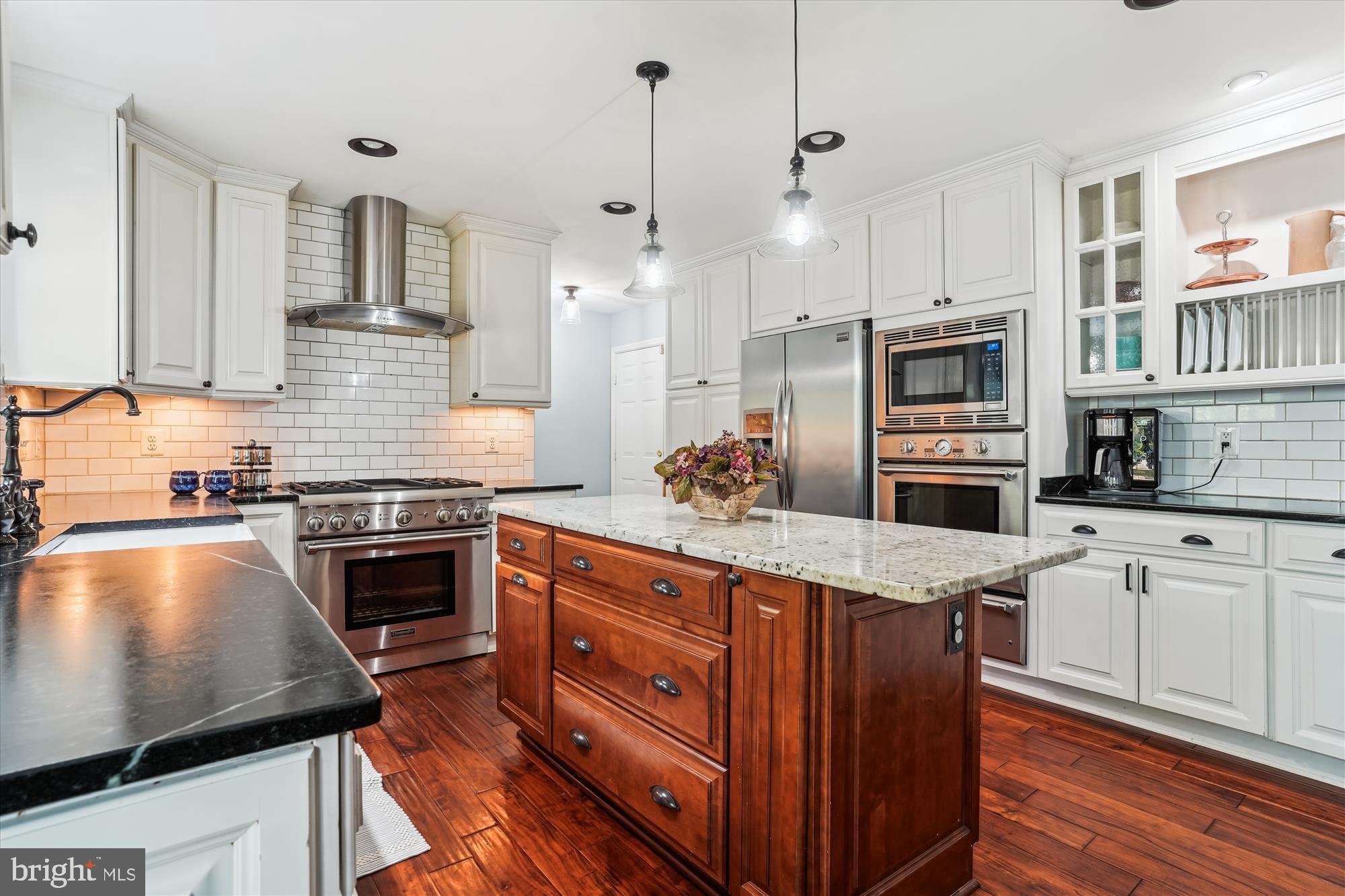 BRITTANY - Residential