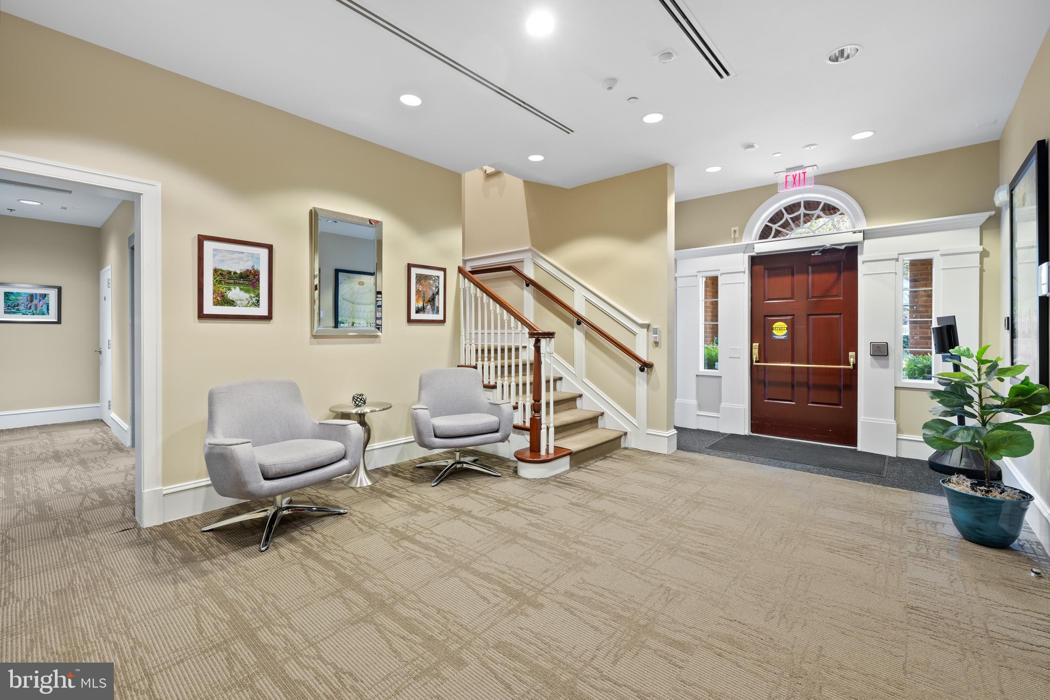 CAMERON STATION - Residential