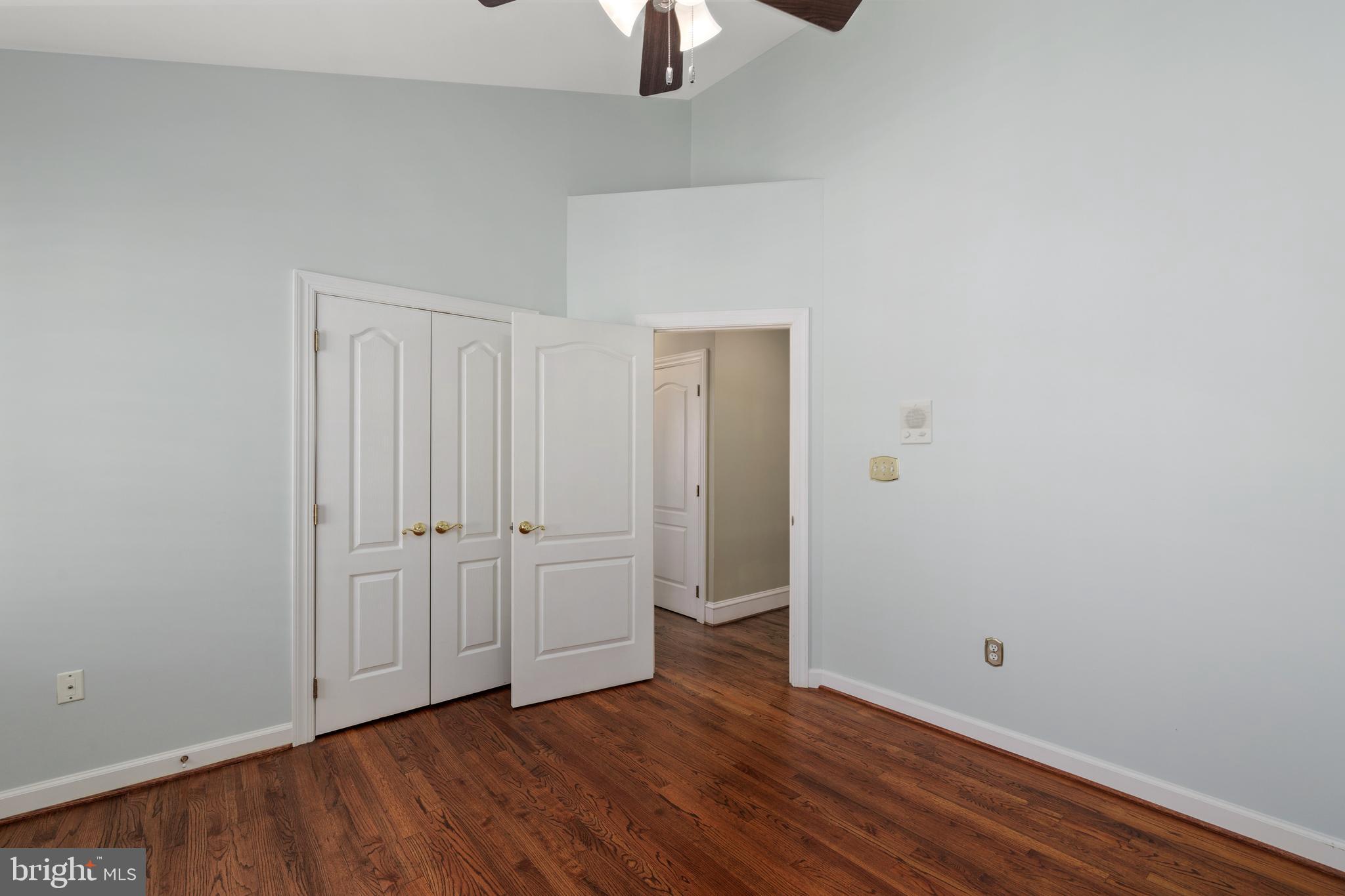 CAMERON STATION - Residential