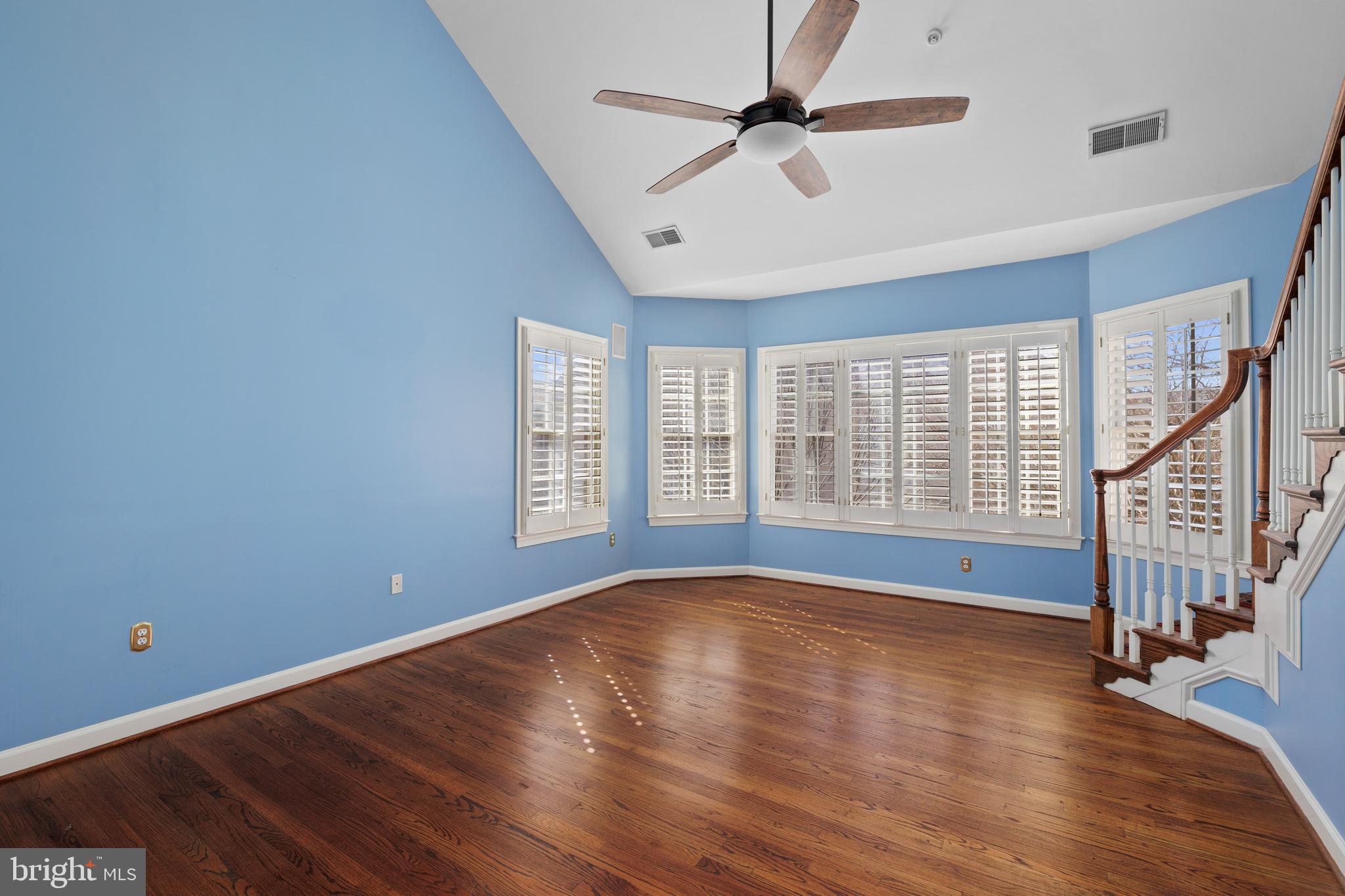 CAMERON STATION - Residential