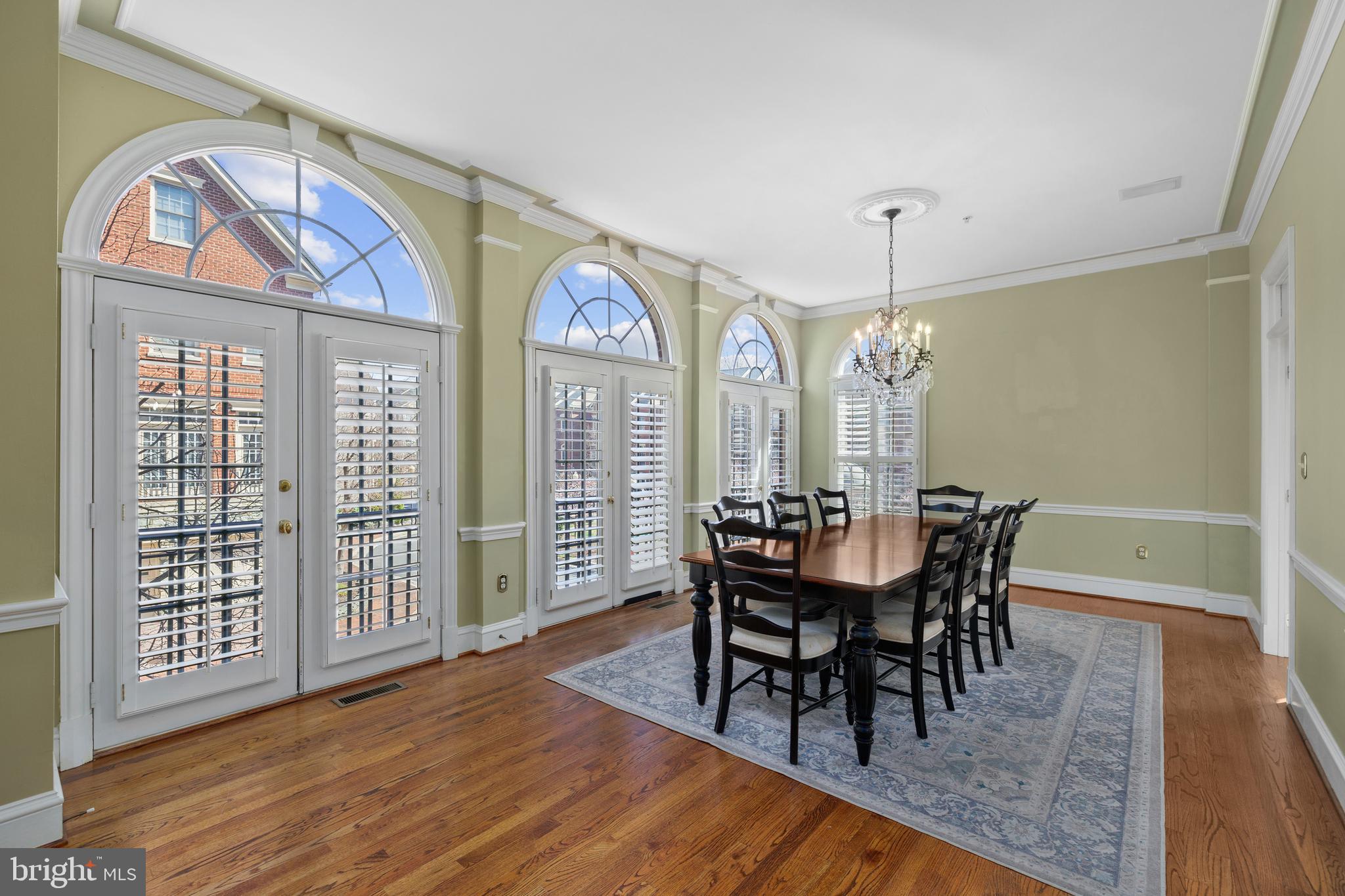 CAMERON STATION - Residential