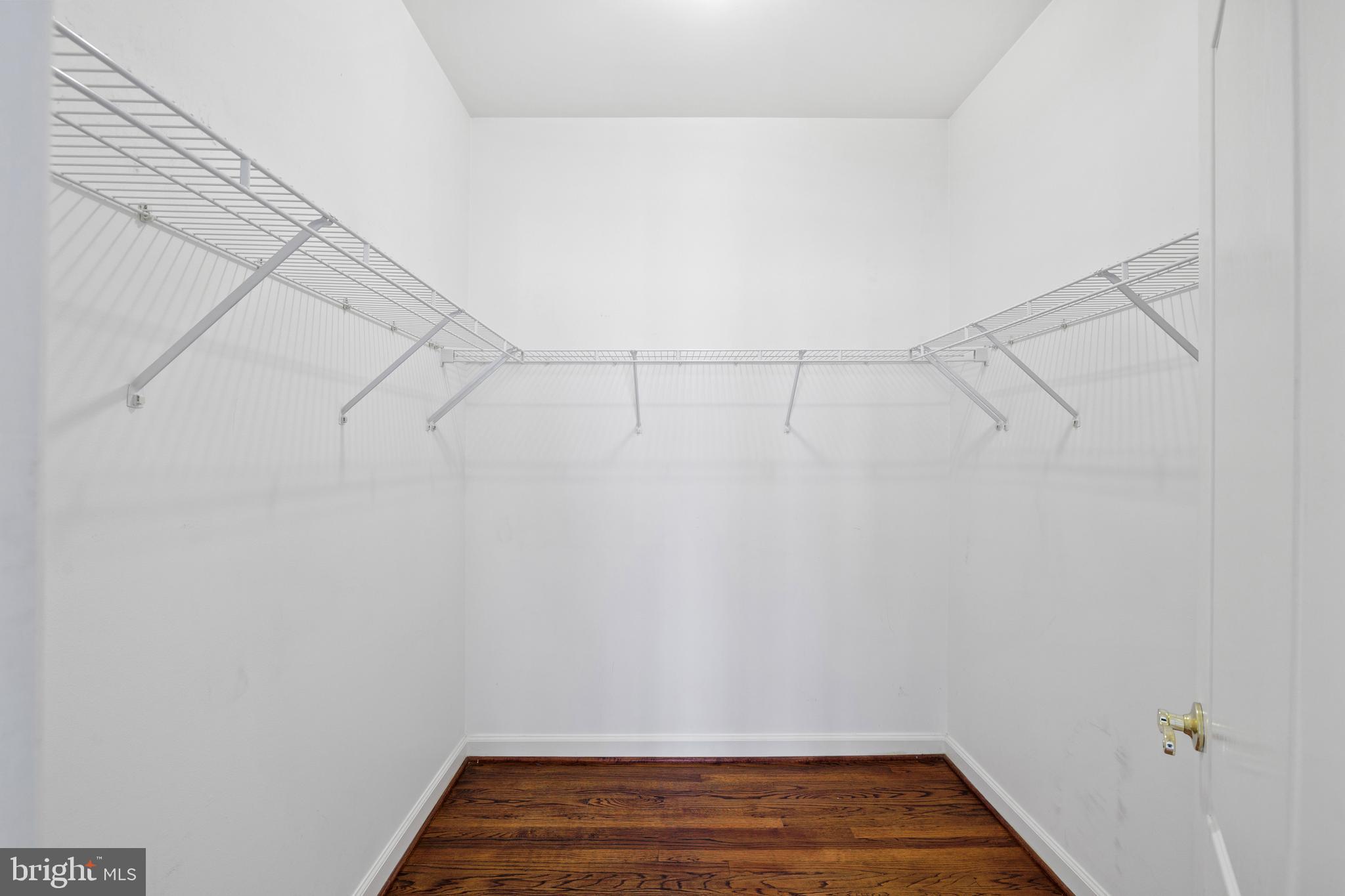 CAMERON STATION - Residential