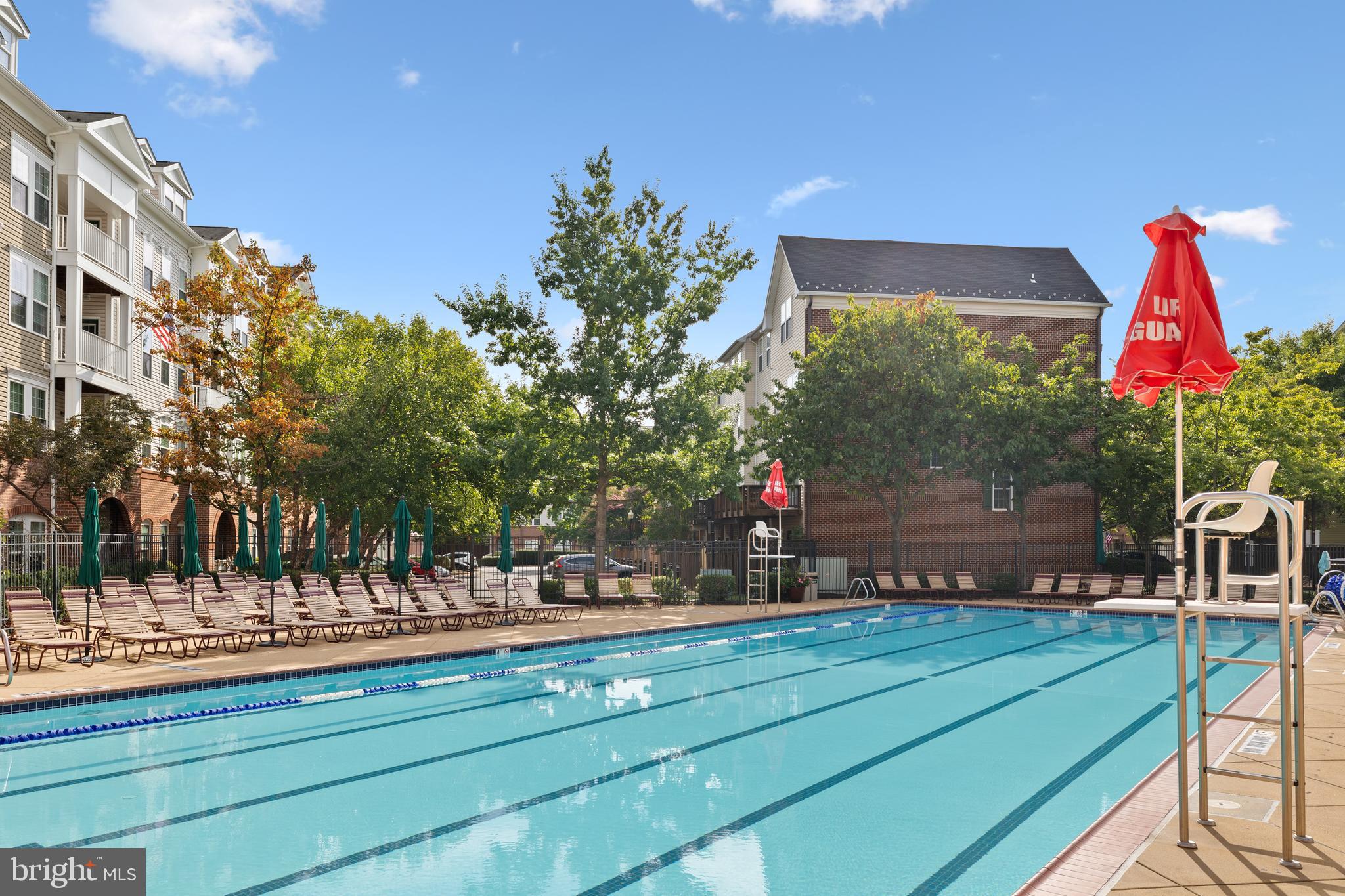 CAMERON STATION - Residential