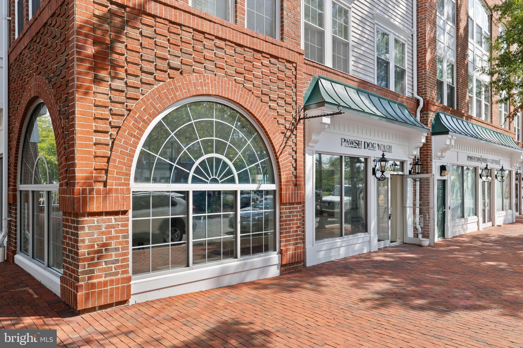 CAMERON STATION - Residential